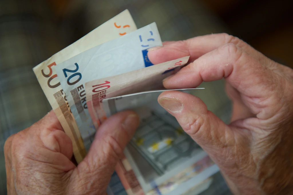 Energiepauschale: So bekommen Rentner 300 Euro zusätzlich