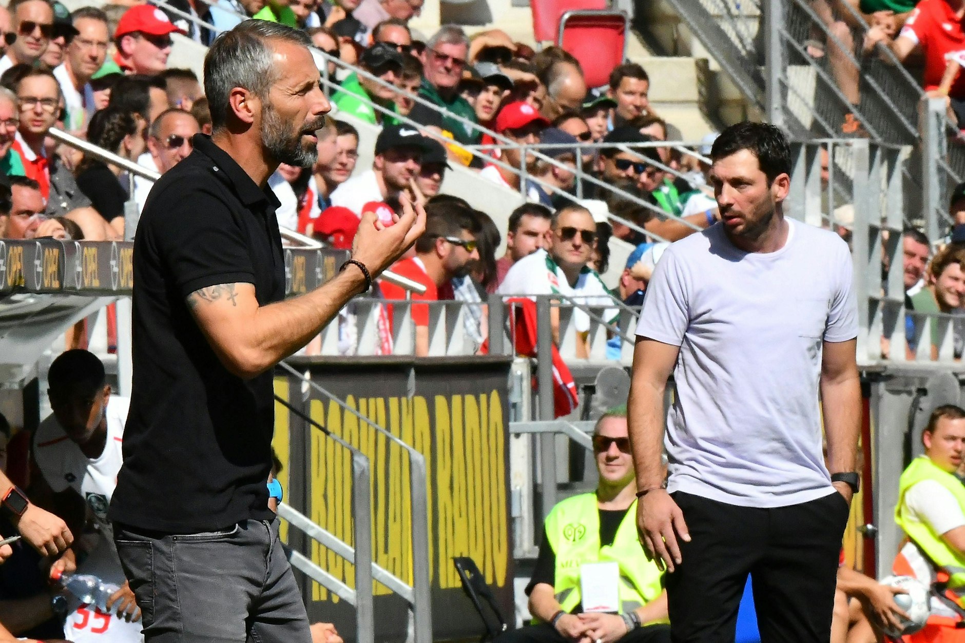 Sonnabend steigt das Kumpel-Duell der Bundesliga: Leipzigs Trainer Marco Rose gegen Herthas Coach Sandro Schwarz.