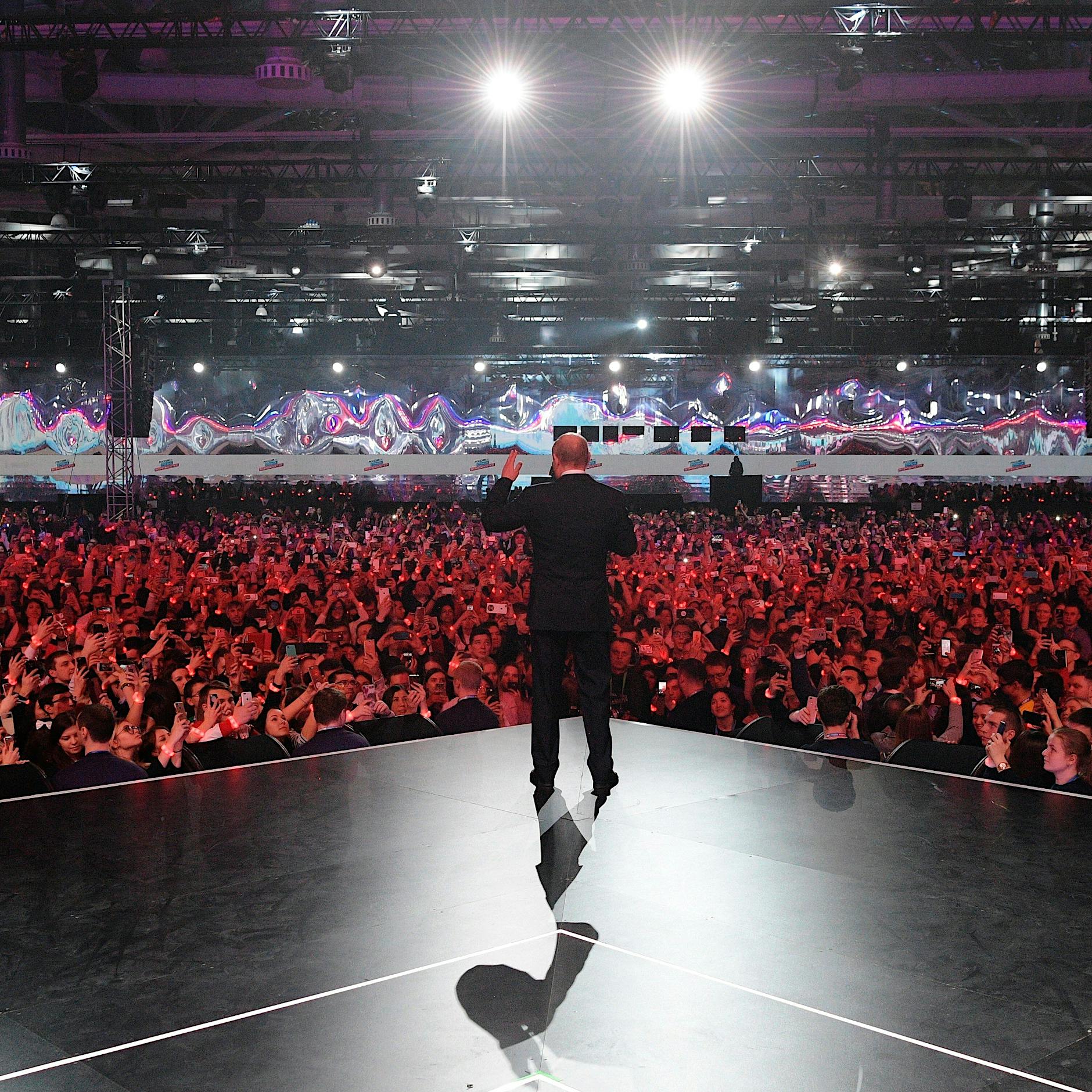 Slavoj Zizek: Wladimir Putin will den Heiligen Krieg, wollen ihn die Russen auch?