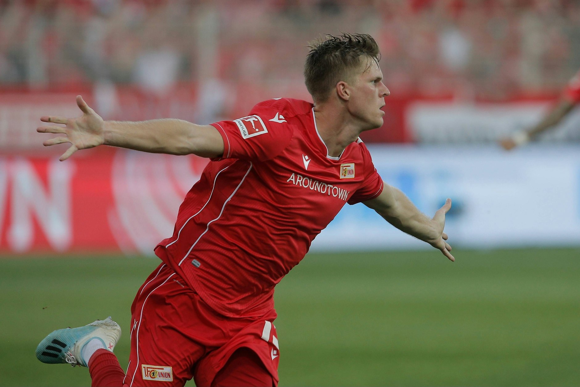 Unvergessen bei den Eisernen: Marius Bülter jubelt nach einem Treffer gegen Dortmund. Er bescherte dem 1. FC Union mit seinem Doppelpack den ersten Sieg der Vereinsgeschichte gegen den BVB. 