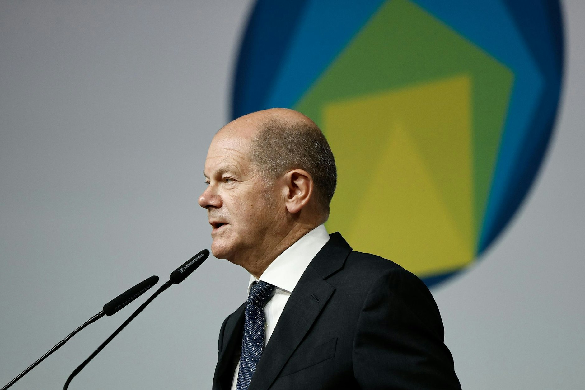 Bundeskanzler Olaf Scholz (SPD) machte Klimaaktivisten für den Fehlalarm verantwortlich.