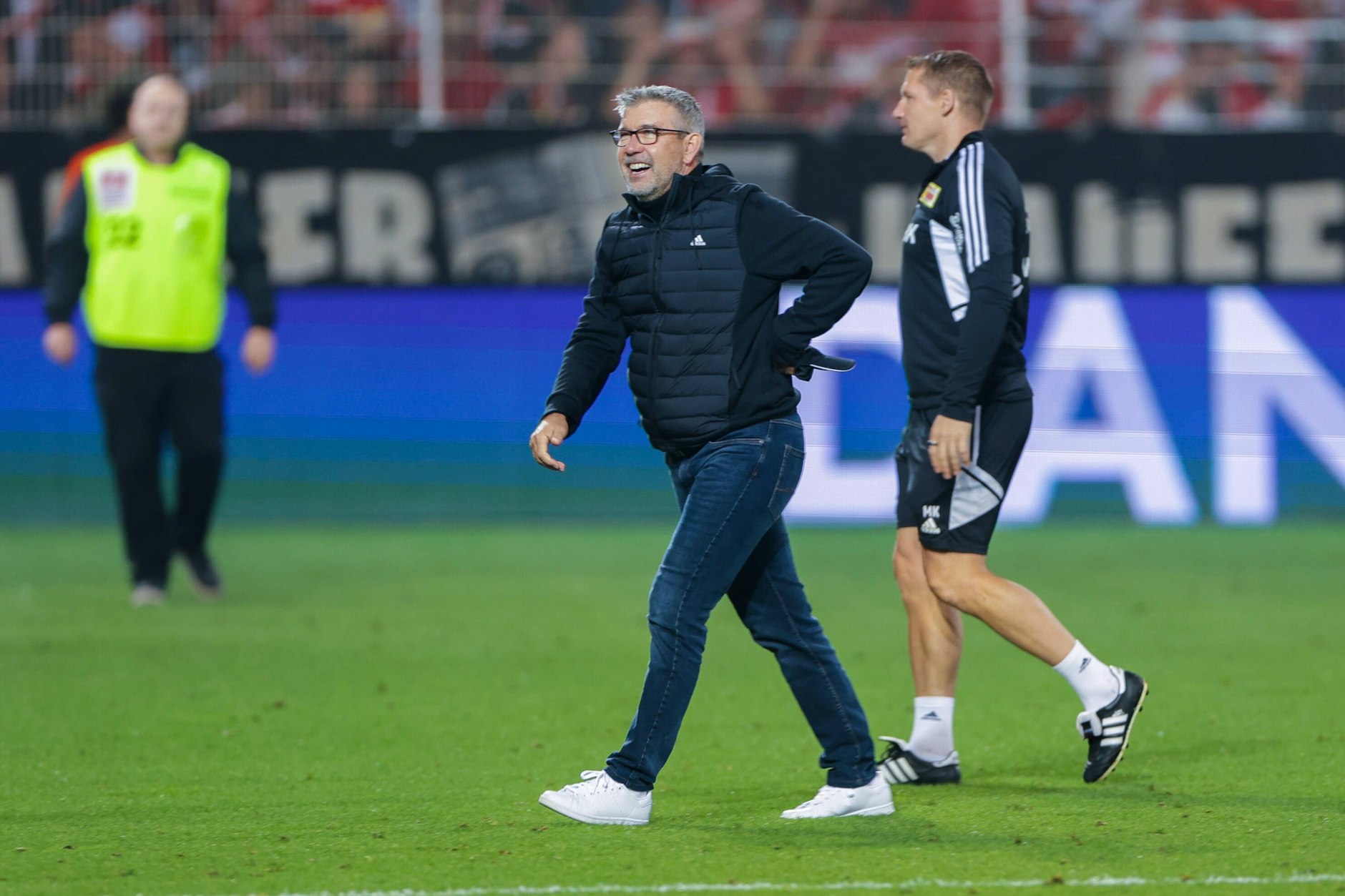 Eigentlich muss man dieses Bild nicht näher beschreiben! Ein Blick in das Gesicht von Unions Cheftrainer Urs Fischer sagt alles aus.