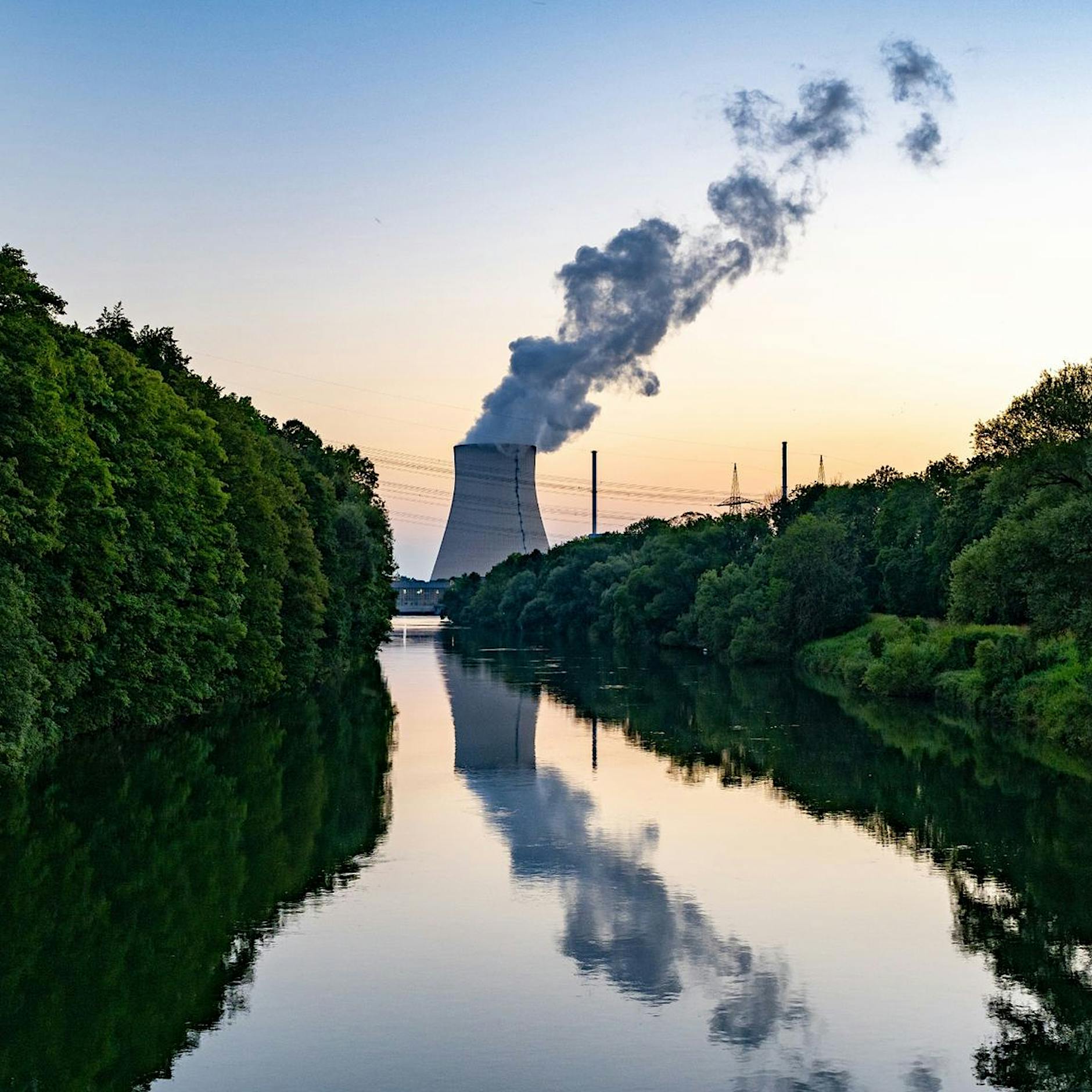 Alle drei deutschen Atomkraftwerke bleiben bis Mitte April am Netz