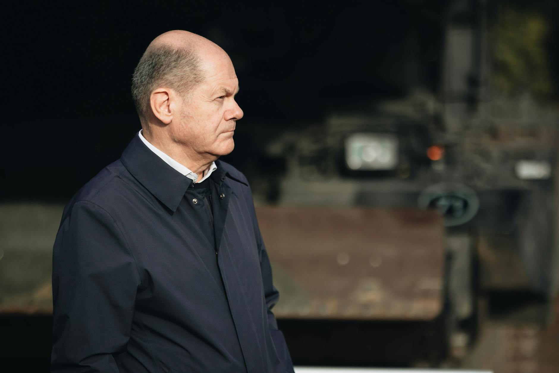 Der Kanzler am Montag bei der Ausbildungs- und Lehrübung des Heeres in Niedersachsen