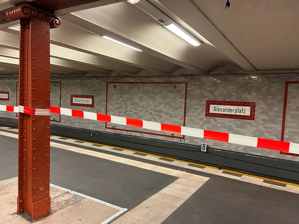 Hoffnung für U2-Fahrgäste: Sperrung unterm Alexanderplatz könnte im Februar enden