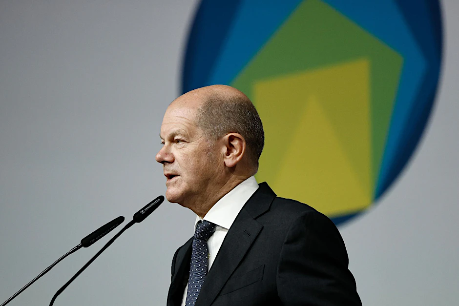 Bundeskanzler Olaf Scholz (SPD) spricht bei der Eröffnungsfeier zum 14. World Health Summit.  