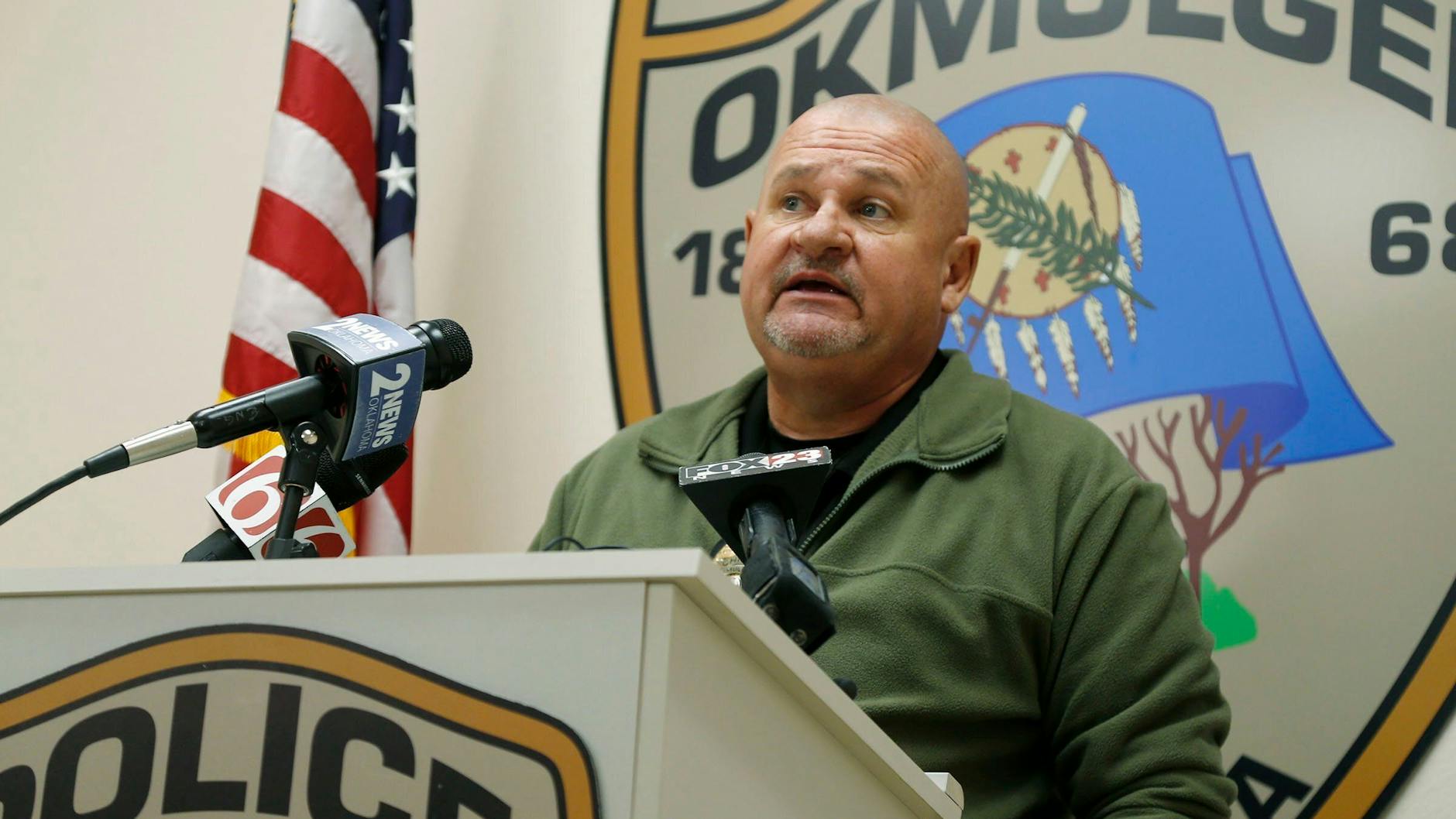 Joe Prentice, Polizeichef von Okmulgee, spricht über die Leichen, die im Deep Fork River entdeckt wurden.