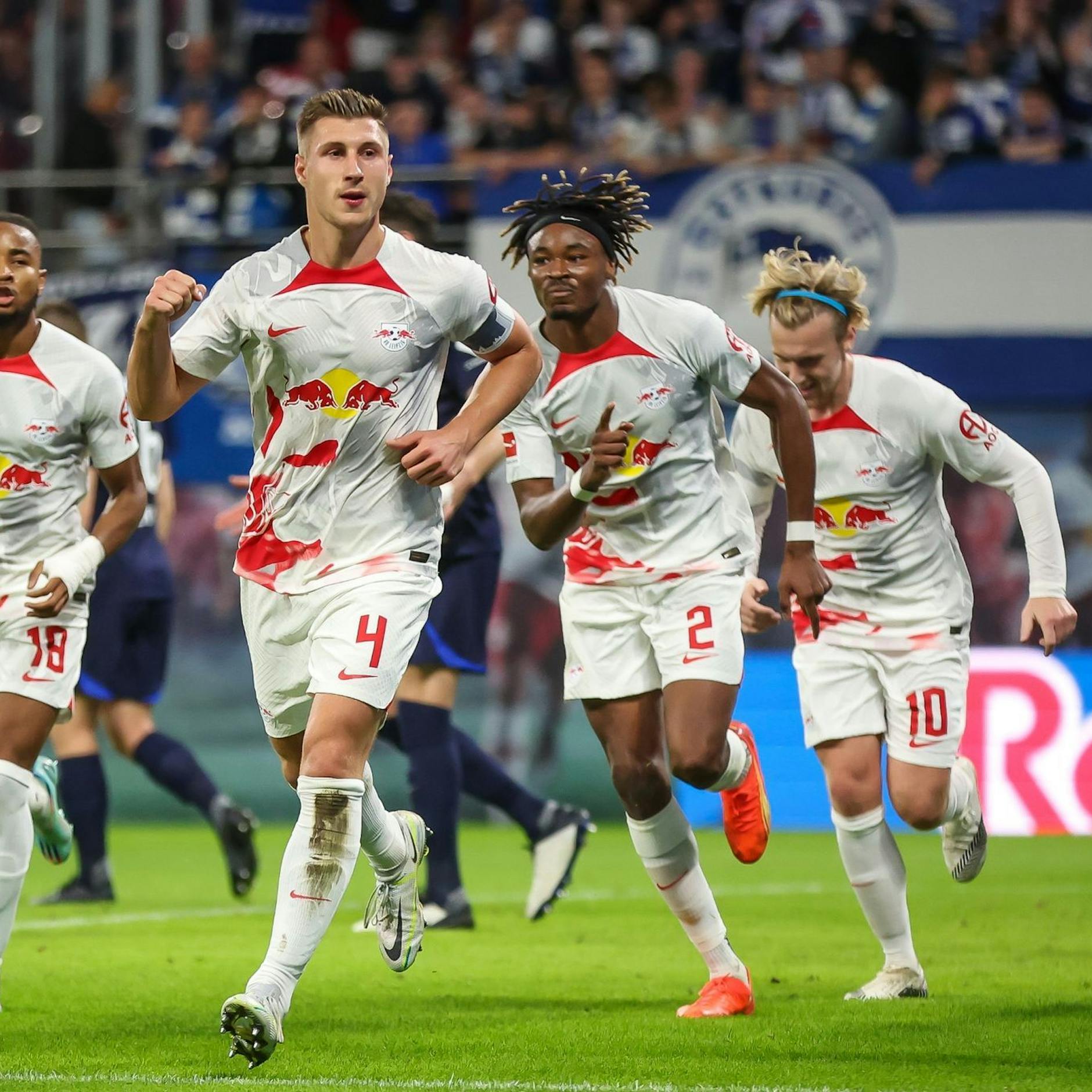 Image - Stuttgart feiert ersten Sieg - Frankfurt überrollt Bayer