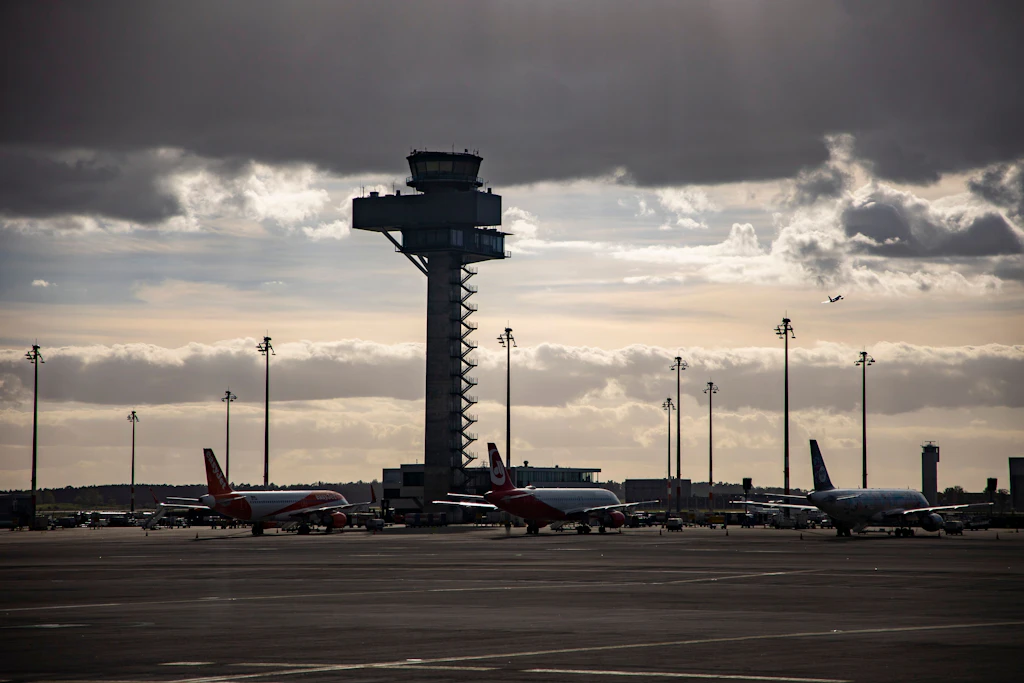 Urlaubsstart am Flughafen BER: Klaviermusik soll Passagiere besänftigen