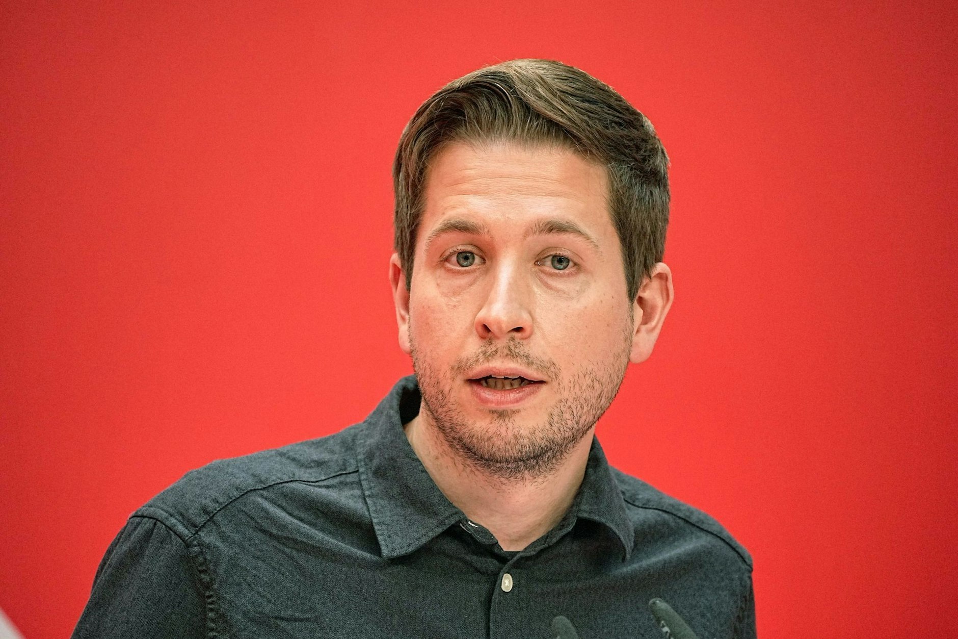 &nbsp;SPD-Generalsekretär Kevin Kühnert sagt über Veranstaltungen, auf denen man über den rotem Teppich geht: "Da sind wir raus."&nbsp;