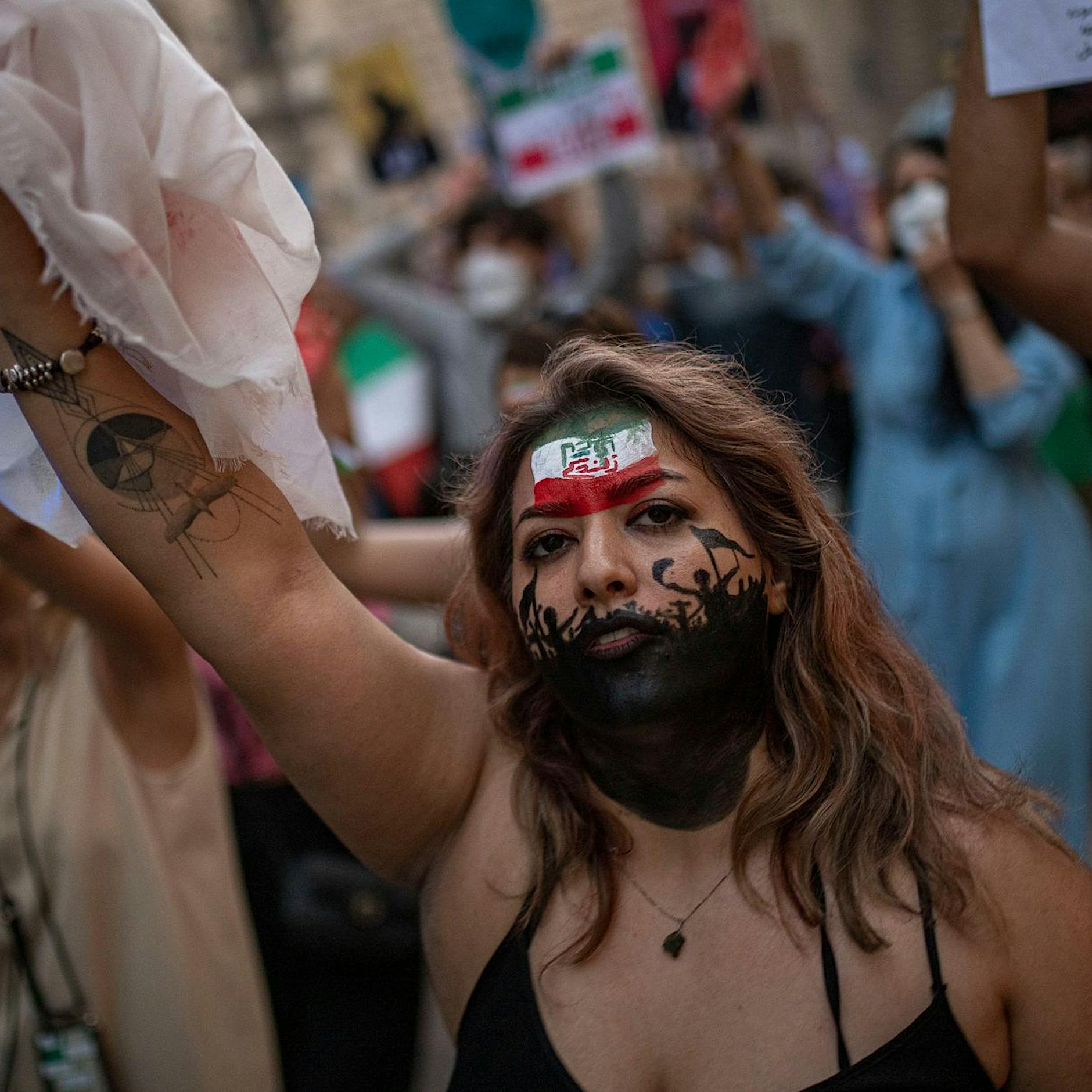 Berlin: Demo unterstützt Iran-Proteste – 50.000 Menschen erwartet