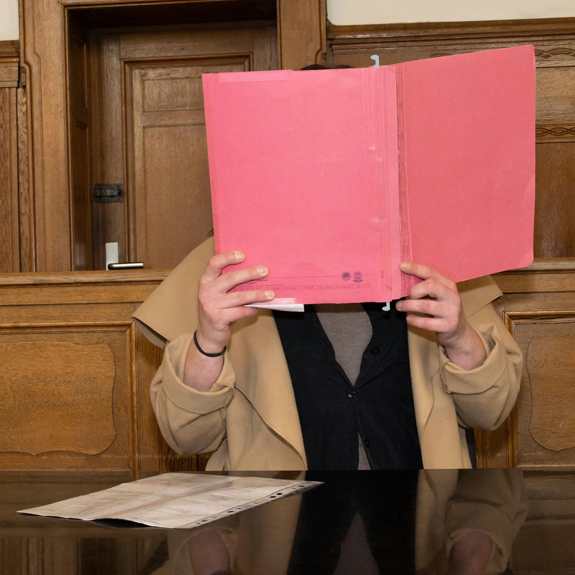 Mutter sorgt für reichlich Stoff bei Kiffer-Runden