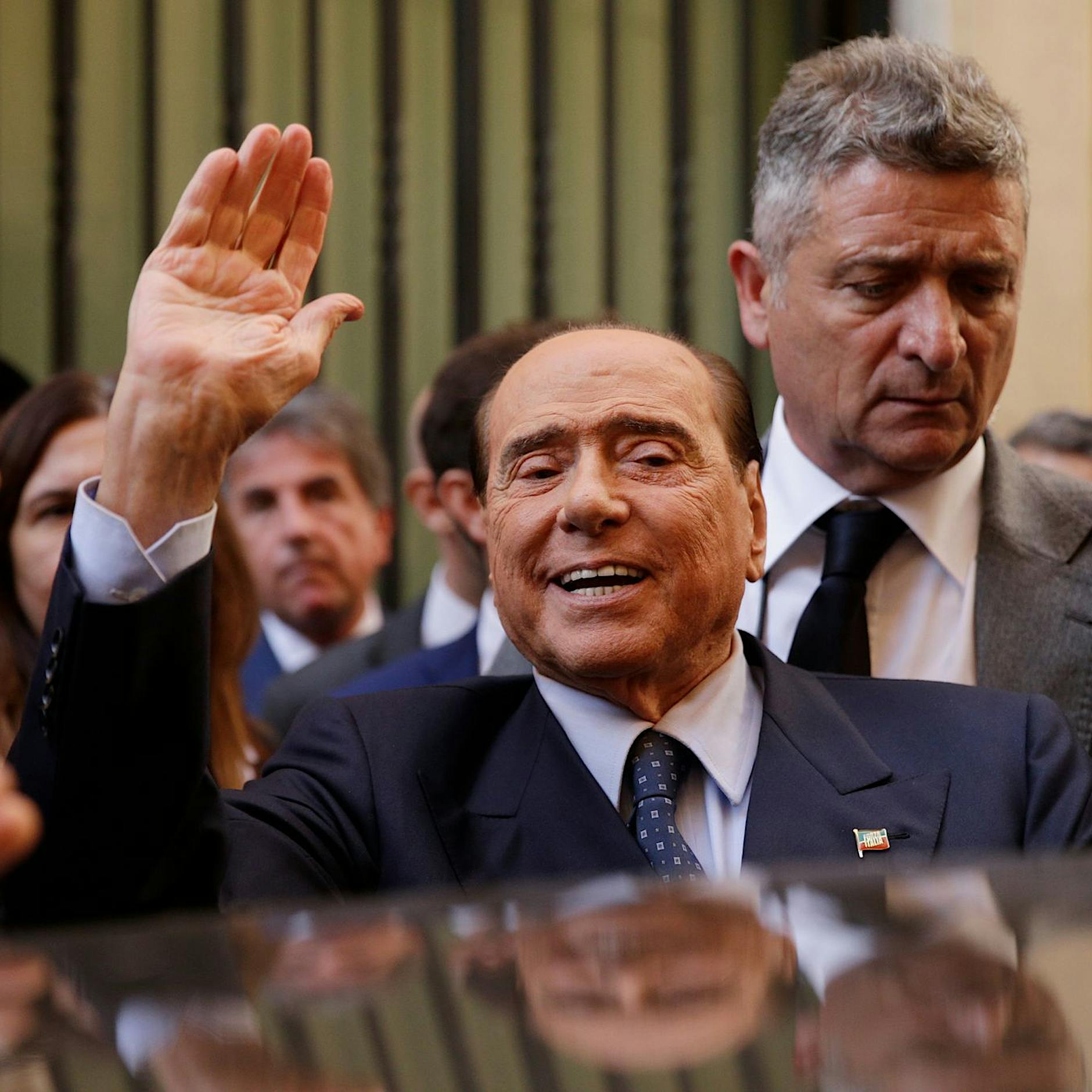 Putin-Wodka für Berlusconi verstößt wohl gegen EU-Sanktionen