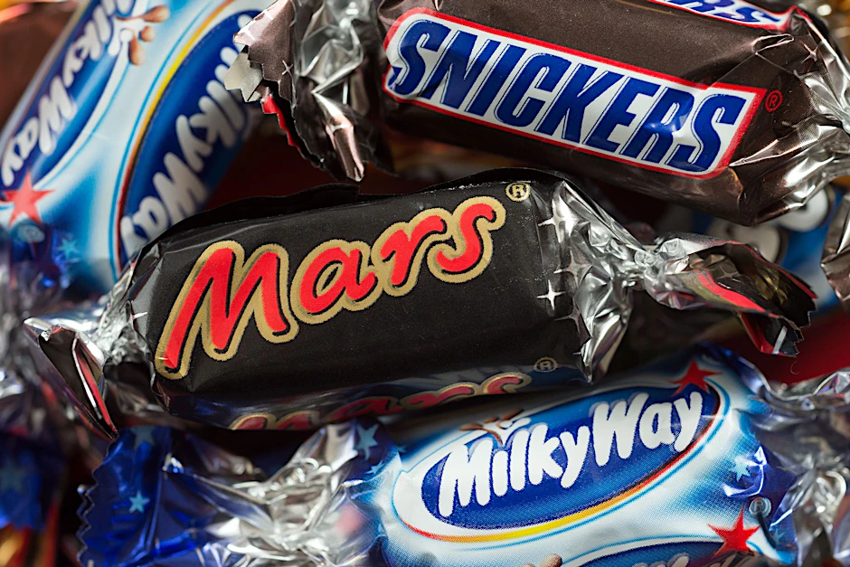Auch die Schokoriegel des US-Herstellers Mars fliegen bei vielen Supermärkten aus den Regalen.