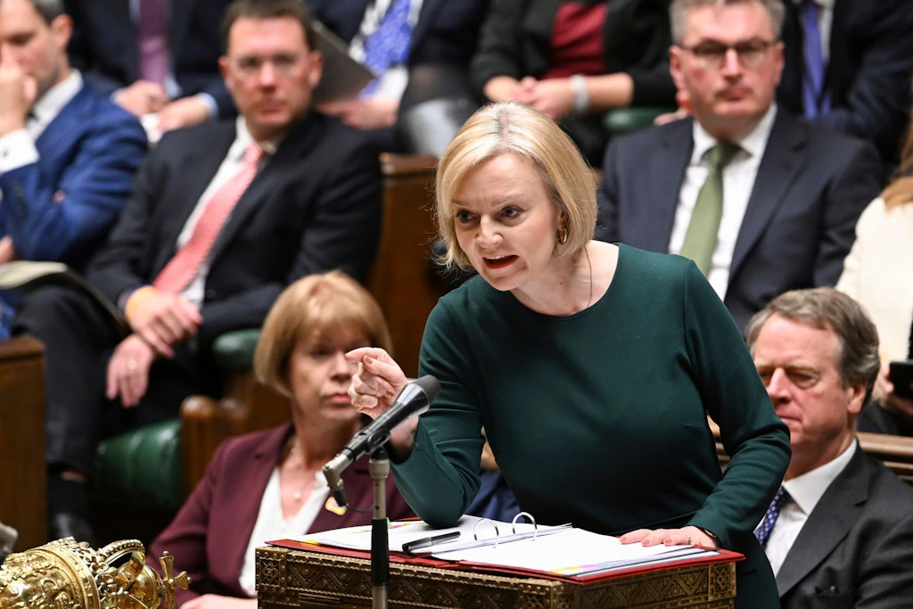 Truss-Rücktritt: Krachendes Scheitern der Brexit-Ideologie