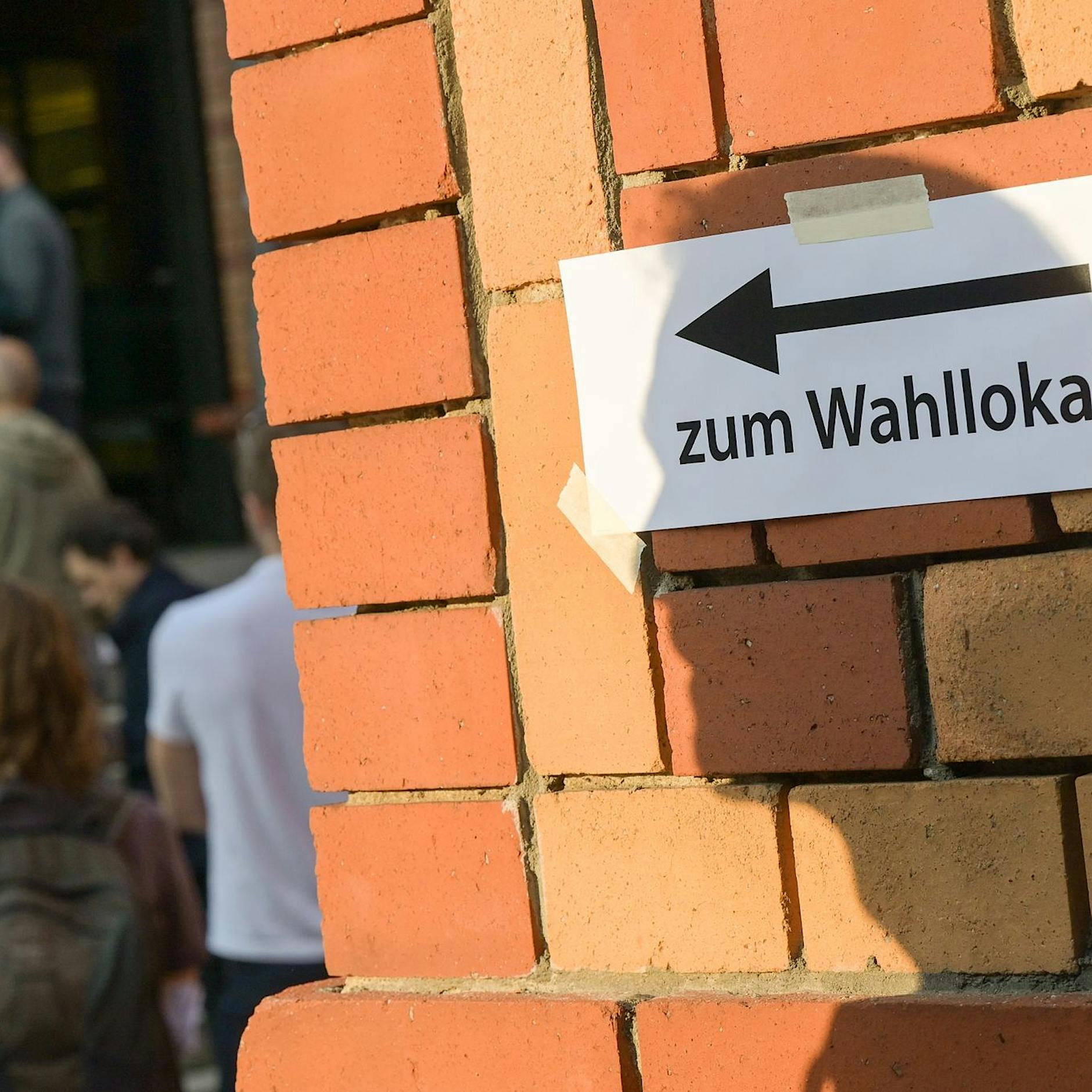 Wie umgehen mit Berliner Pannen-Wahl? - Entscheidung vertagt