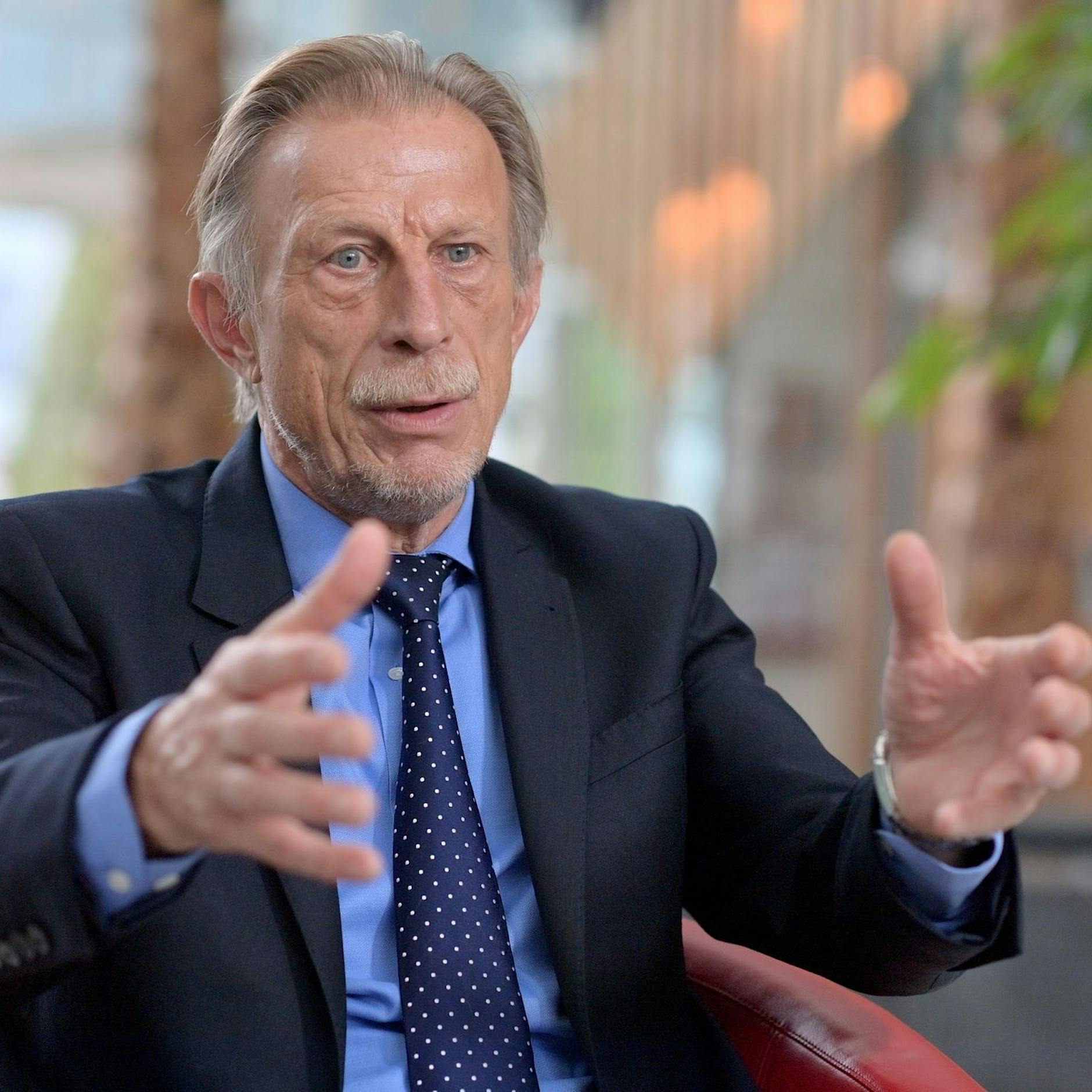 Schock-Diagnose für Christoph Daum: Er hat Krebs!