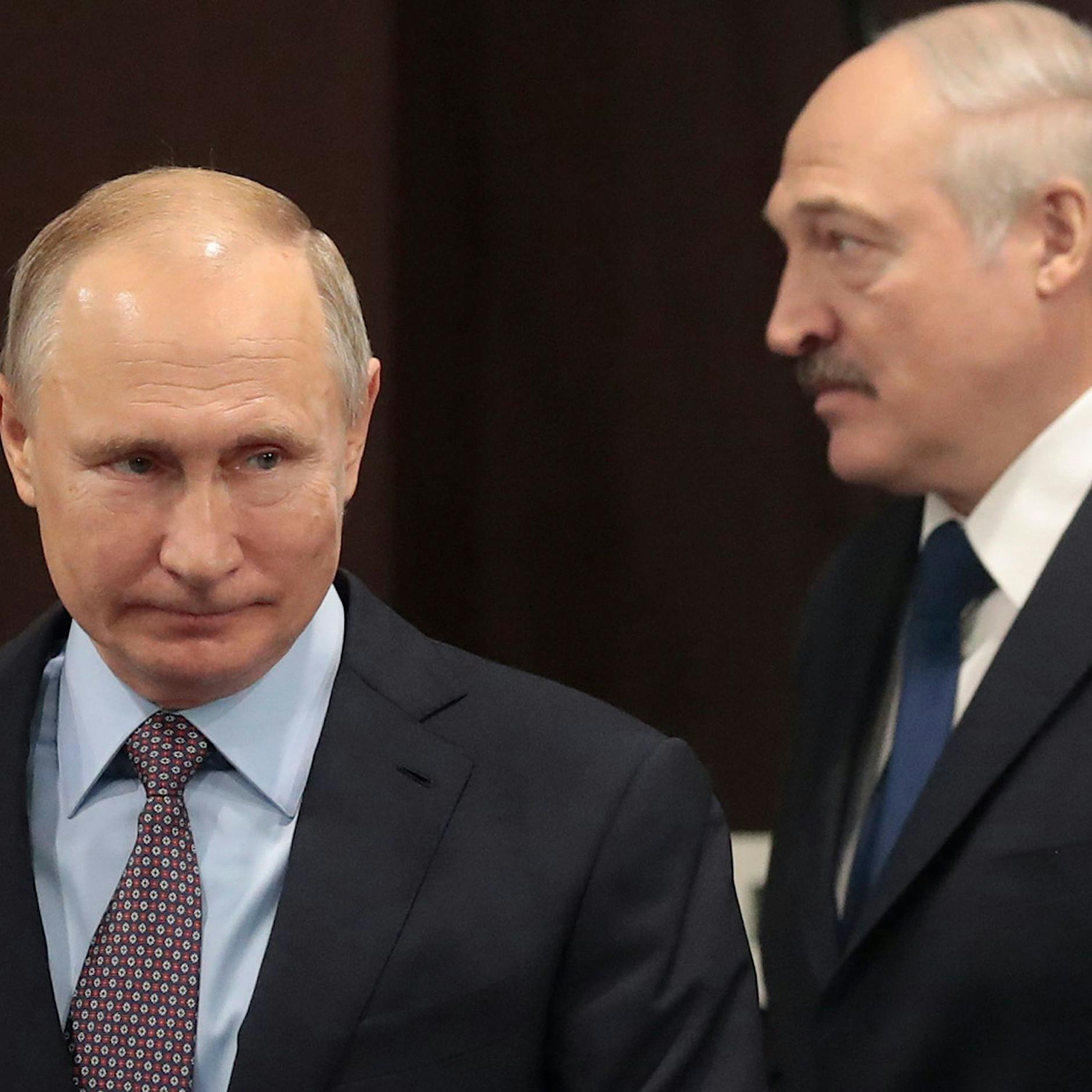 Neue Kriegsfront? Putin stationiert Truppen in Belarus