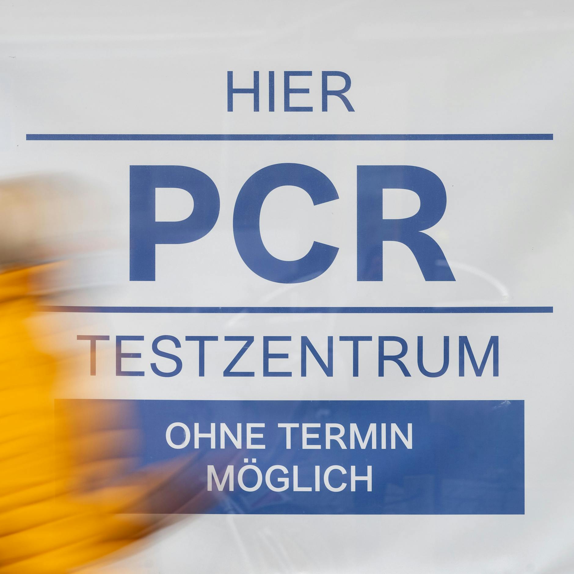 Maskenpflicht in Berlin beschlossen, aber Corona-Inzidenz sinkt: Ist die Herbstwelle schon vorbei?