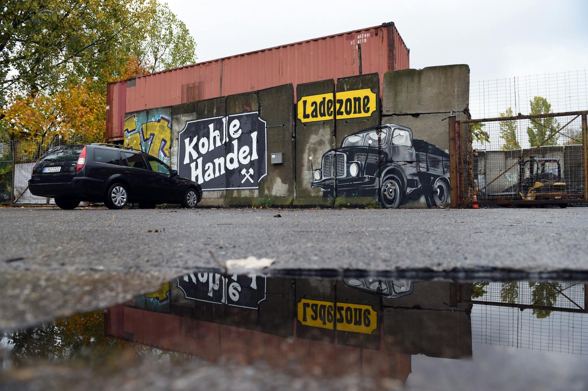 Der Kohlenplatz von Arnd Teiche, dem letzten Kohlenhändler in Prenzlauer Berg. 