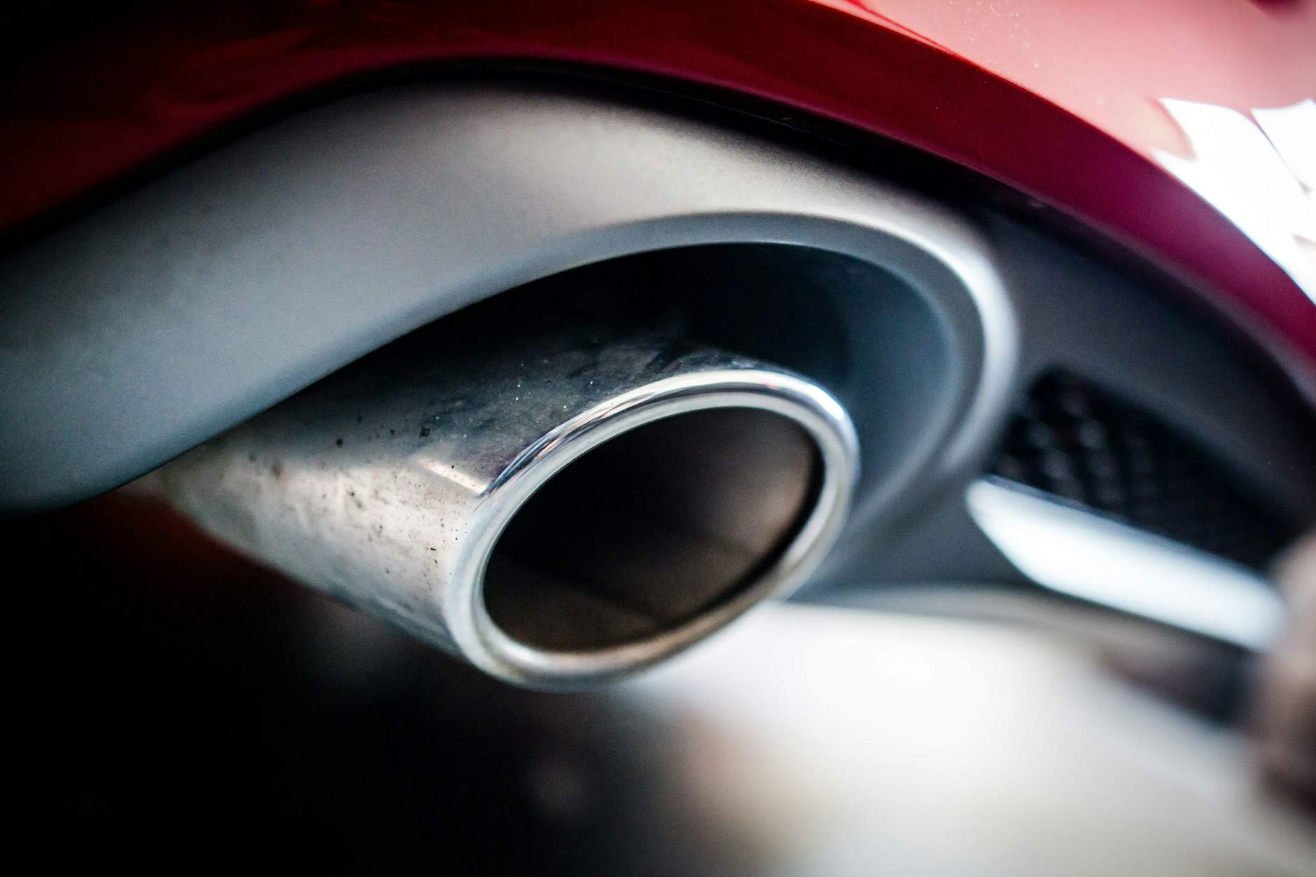 Tunen und Posen auf der Straße finden manche Autobesitzer gut – die Polizei nicht.