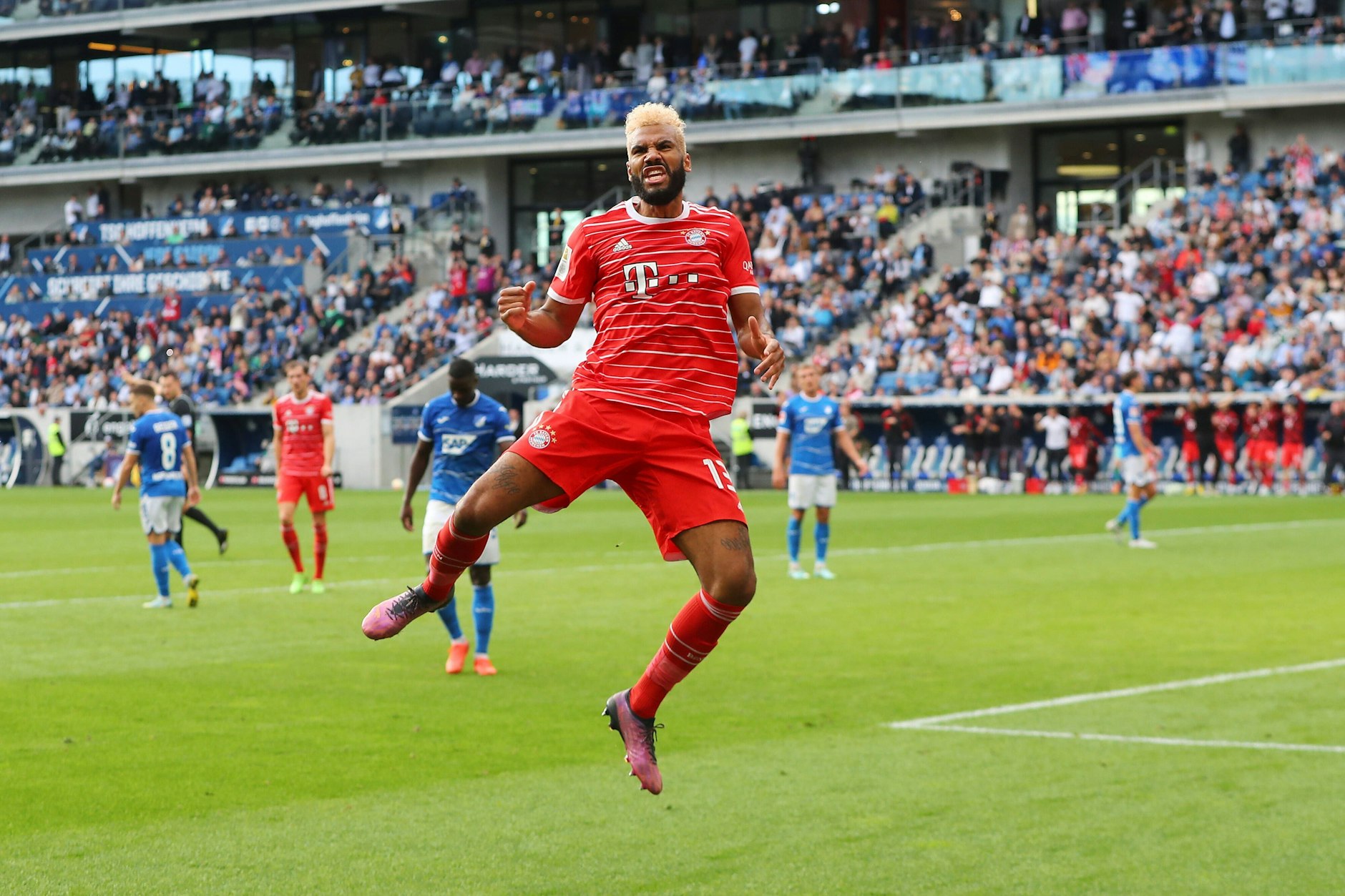 Bayern-Stürmer Eric Maxim Choupo-Moting&nbsp; bejubelt seinen Treffer zum 2:0.&nbsp;