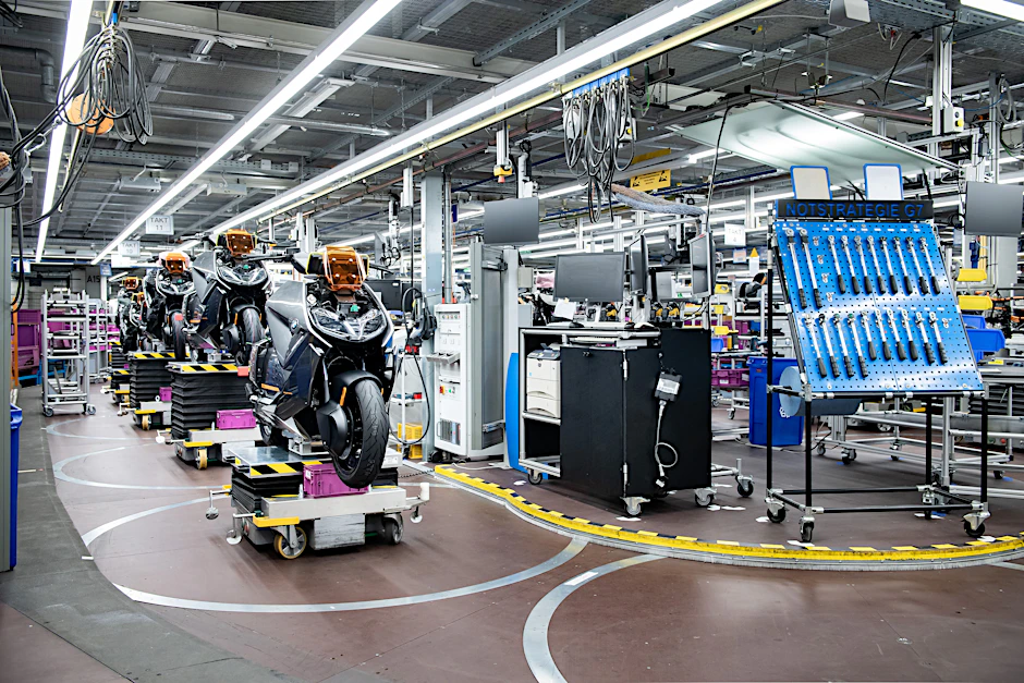 Motorrad-Produktion im Berliner BMW-Werk