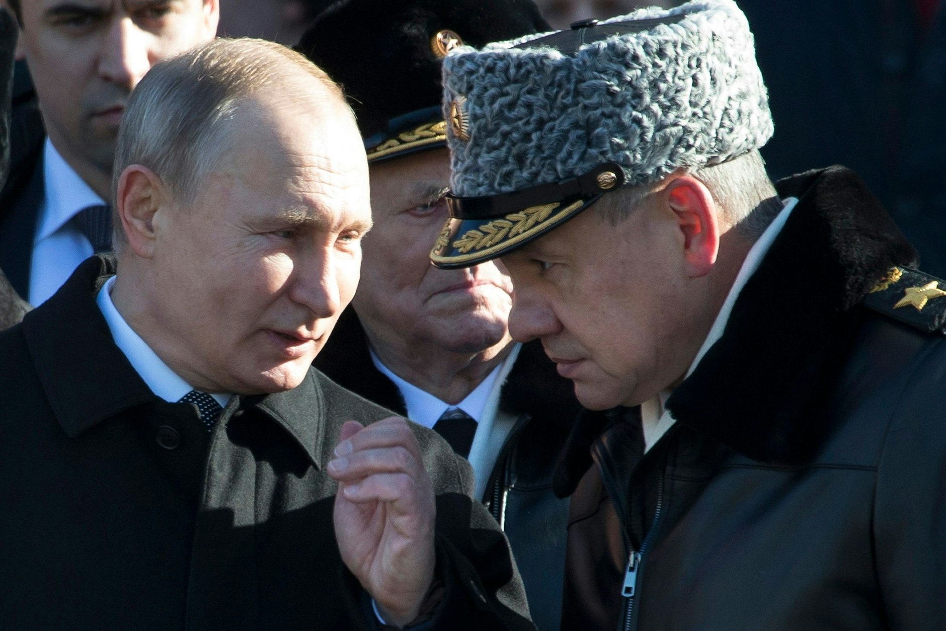 Verteidigungsminister Schoigu rief bei seinen westlichen Kollegen an. Er genießt das Vertrauen von Diktator Putin.