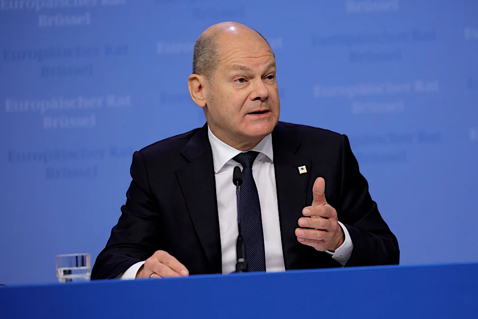 Bundeskanzler Olaf Scholz sieht im Wiederaufbau der Ukraine nach dem Ende des Angriffskriegs eine jahrzehntelange Aufgabe der Weltgemeinschaft.  