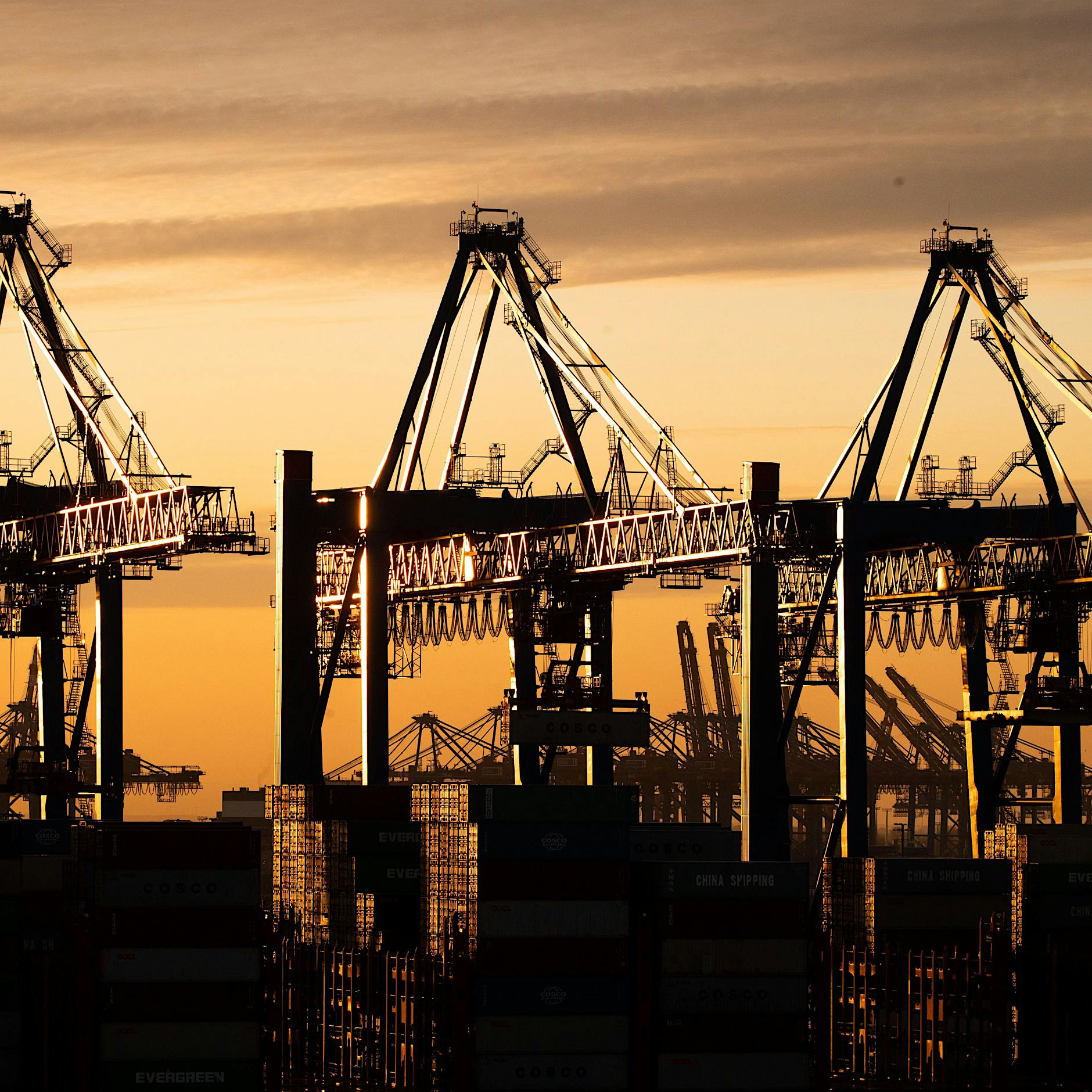 Umstrittener Hafen-Deal: Chinesen dürfen nun offenbar doch Anteil kaufen