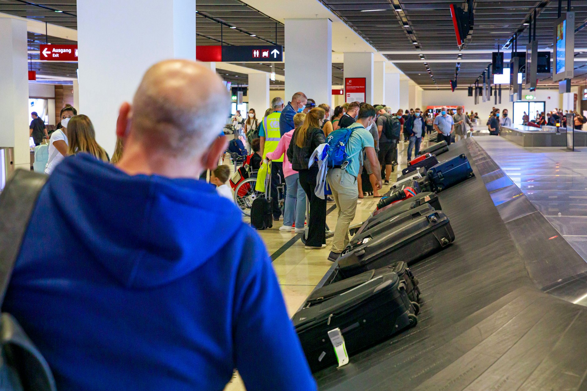 Mit ein wenig Glück kommt das Gepäck auch an. 