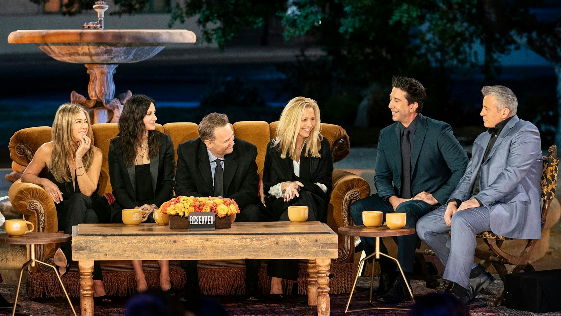 Die Stars der Kultserie „Friends“ bei der Reunion 2021, Jennifer Aniston, Courteney Cox, Matthew Perry, Lisa Kudrow, David Schwimmer und Matt LeBlanc (von links).