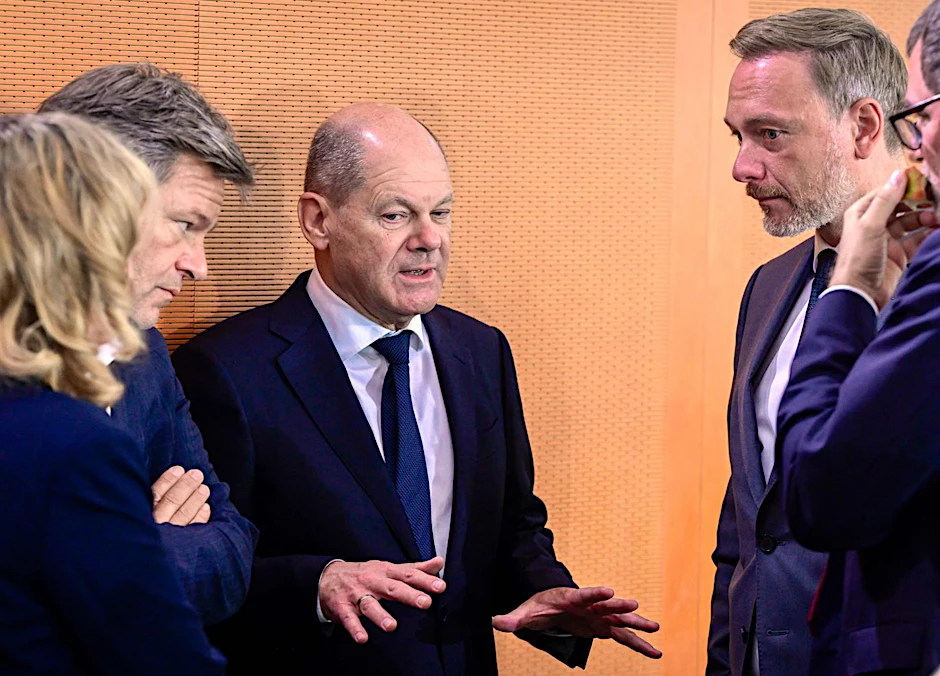 Derzeit keine ziemlich besten Freunde: Robert Habeck, Olaf Scholz und Christian Lindner.
