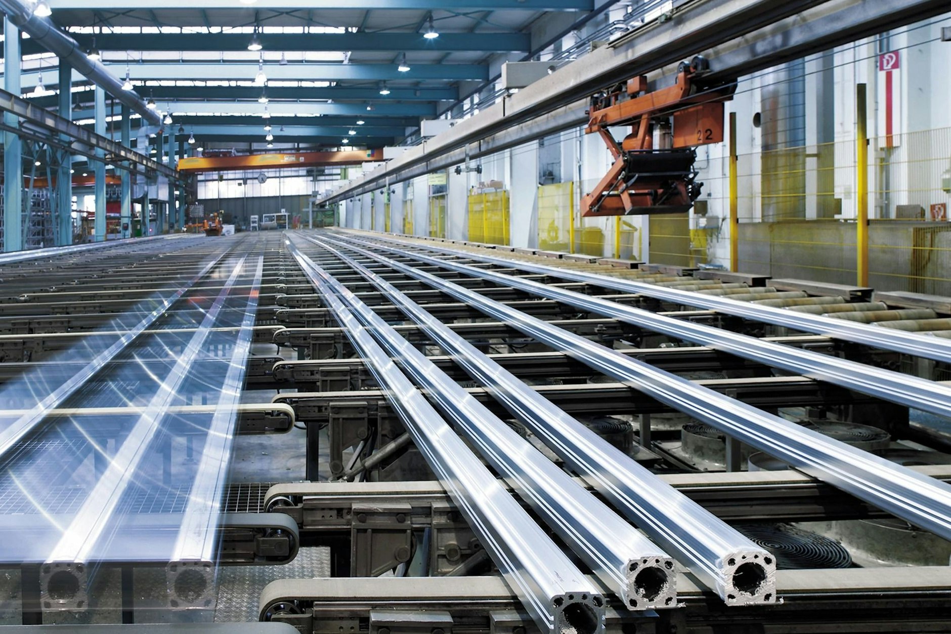 <a href="https://www.google.com/search?newwindow=1&rlz=1C1GCEA_enDE1002DE1002&sxsrf=ALiCzsYHfTjWzaH0u_CmPKv8TuxhVgMoRw:1666775015185&q=Aluminium+Extrusion&spell=1&sa=X&ved=2ahUKEwjq5szlxP36AhXUVfEDHZTCB-4QkeECKAB6BAgFEAE">Aluminium-Extrusion</a> bei Hammerer Aluminium Industries (HAI)