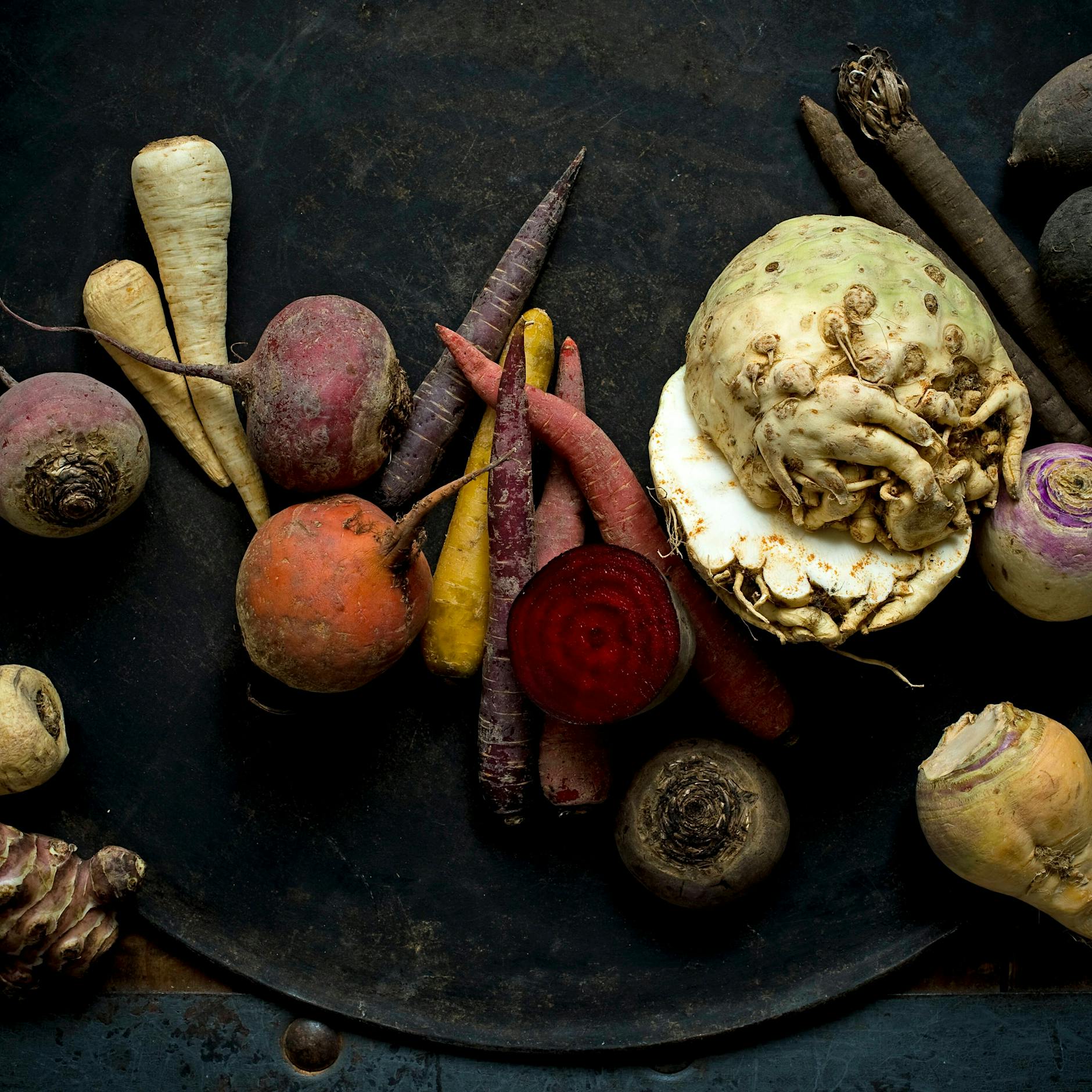 Perfekte Herbst-Beilage oder Hauptgericht für Veggie-Fans: So einfach ist Wurzelgemüse zuzubereiten – unwiderstehliches Rezept zum Nachkochen