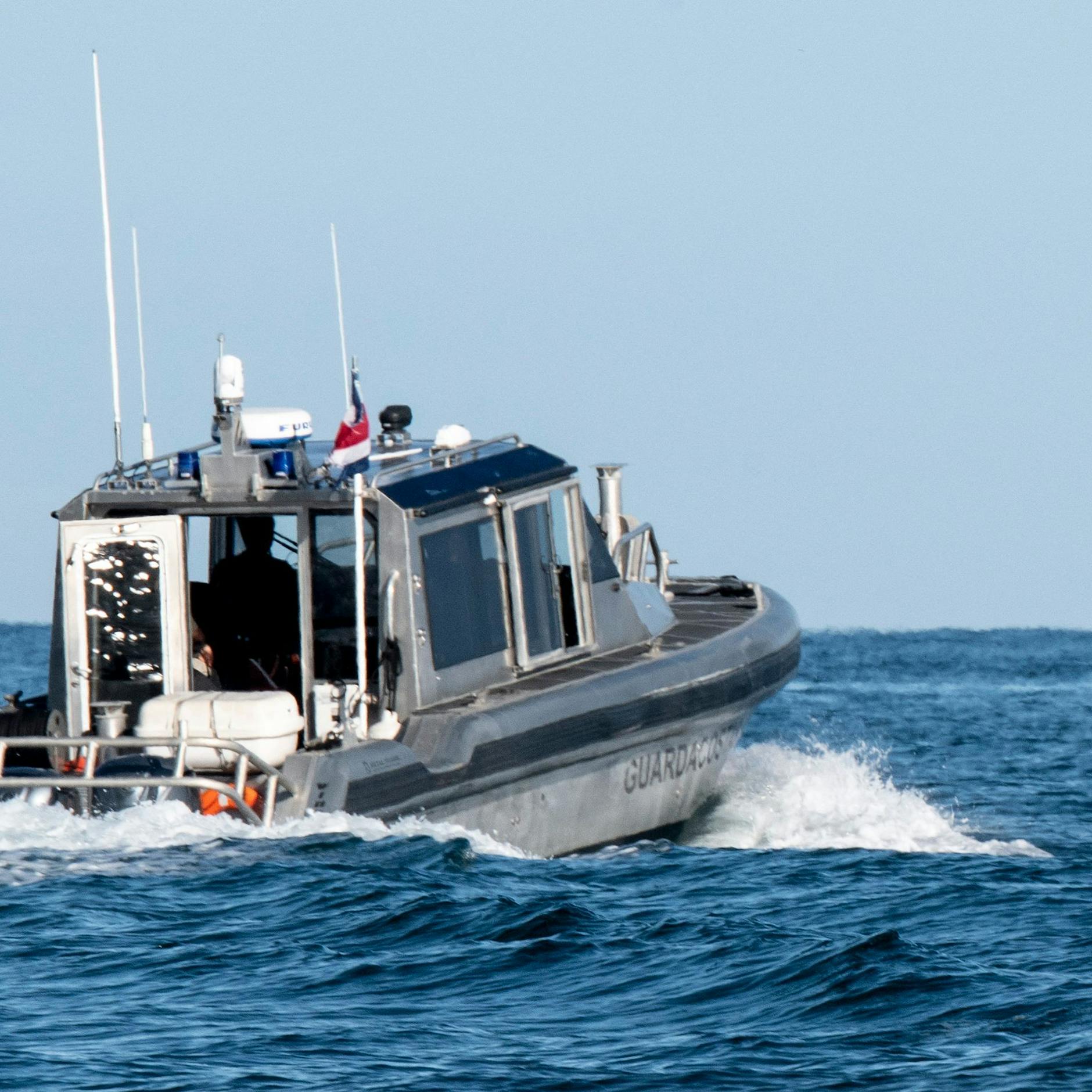 Warum ist der Privatjet von McFit-Multimillionär Schaller abgestürzt? Leichen könnten in 600 Metern Tiefe treiben!