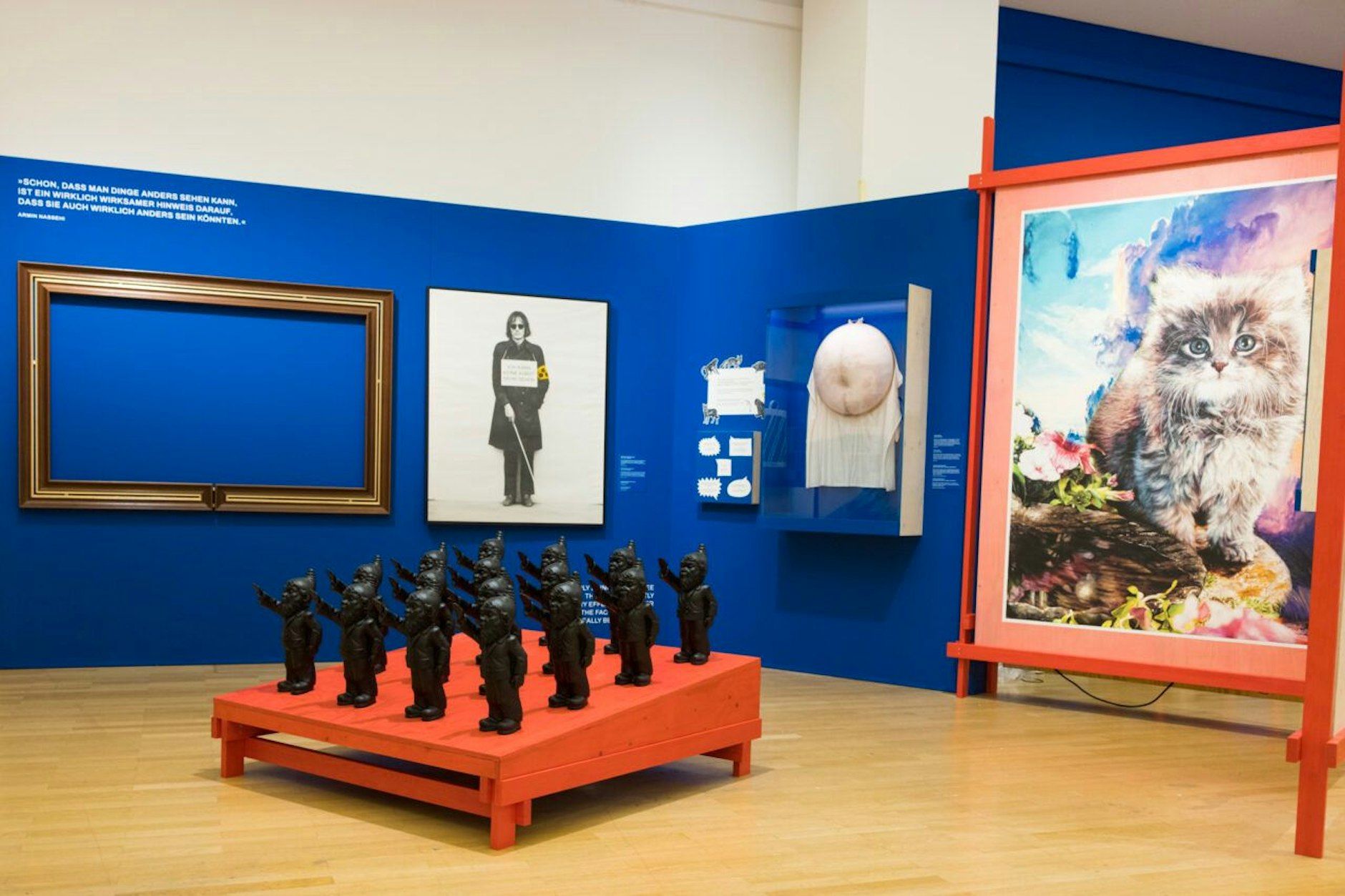 Auch über Kunst und Geschmack lässt sich trefflich streiten. Oder nicht? Blick in die Ausstellung.