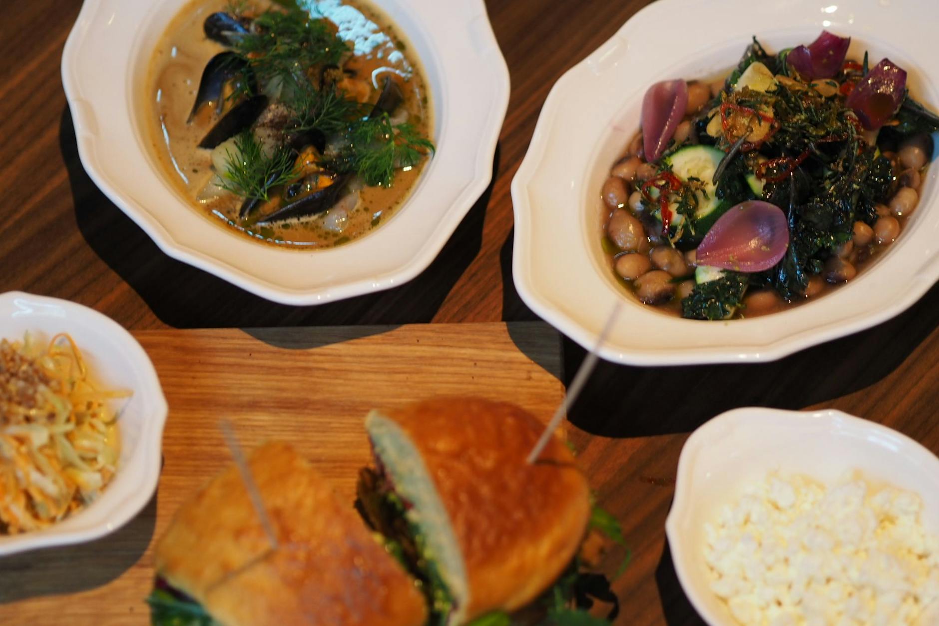 Pilzsuppe und Weiße-Bohnen-Stew: Alles gut gemacht und alles sehr schmackhaft. Volle Punktzahl!