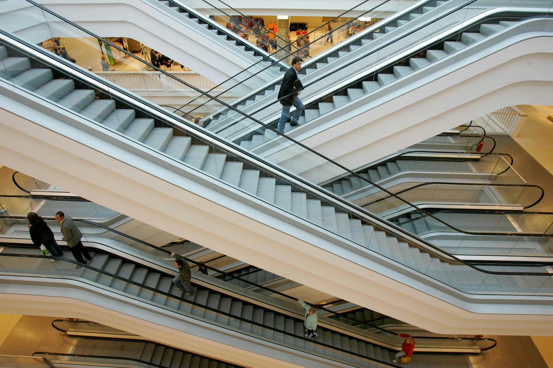 In der Galeria am Alexanderplatz.