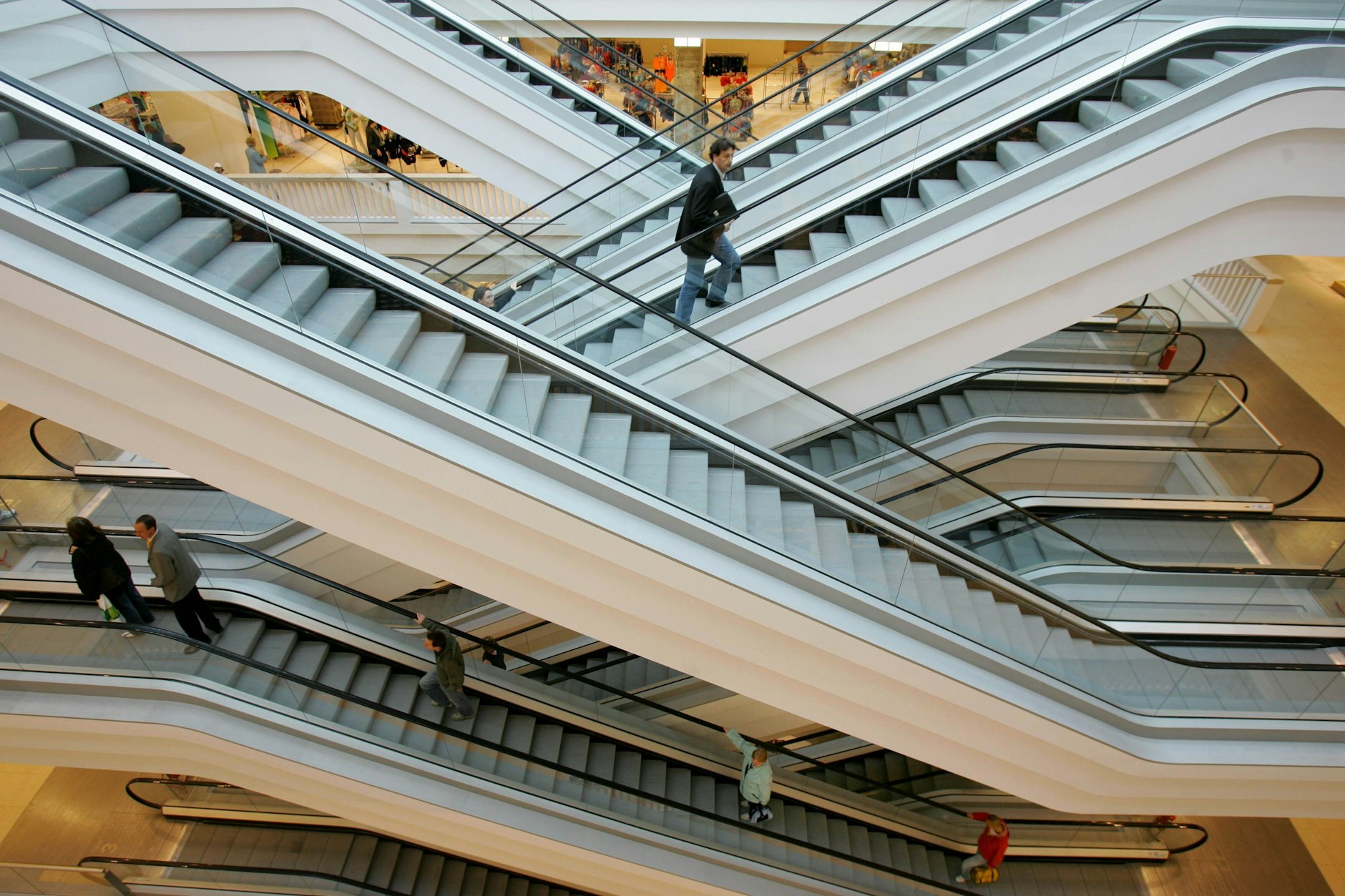 In der Galeria am Alexanderplatz.