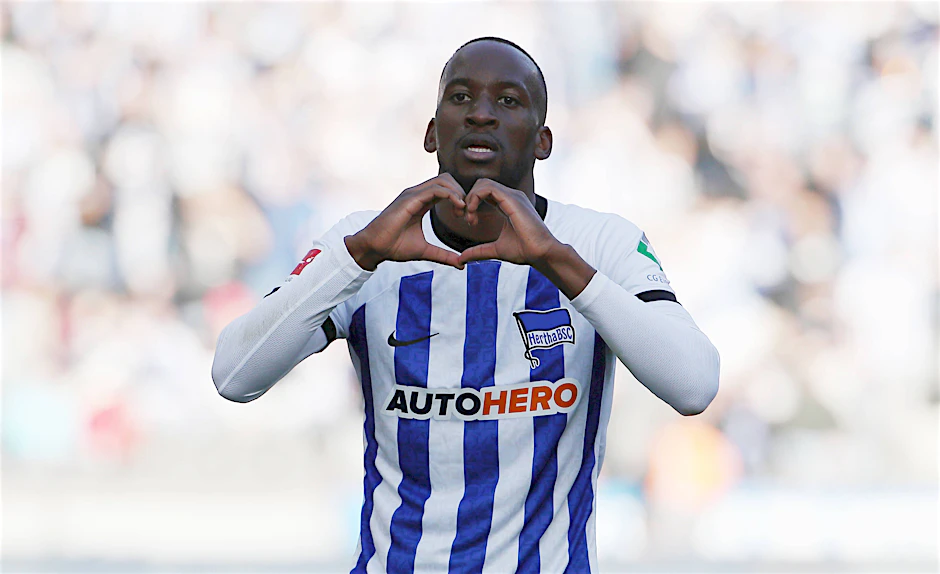 Dodi Lukebakio scheint sich bei seinem zweiten Anlauf in Berlin in Hertha BSC verliebt zu haben.