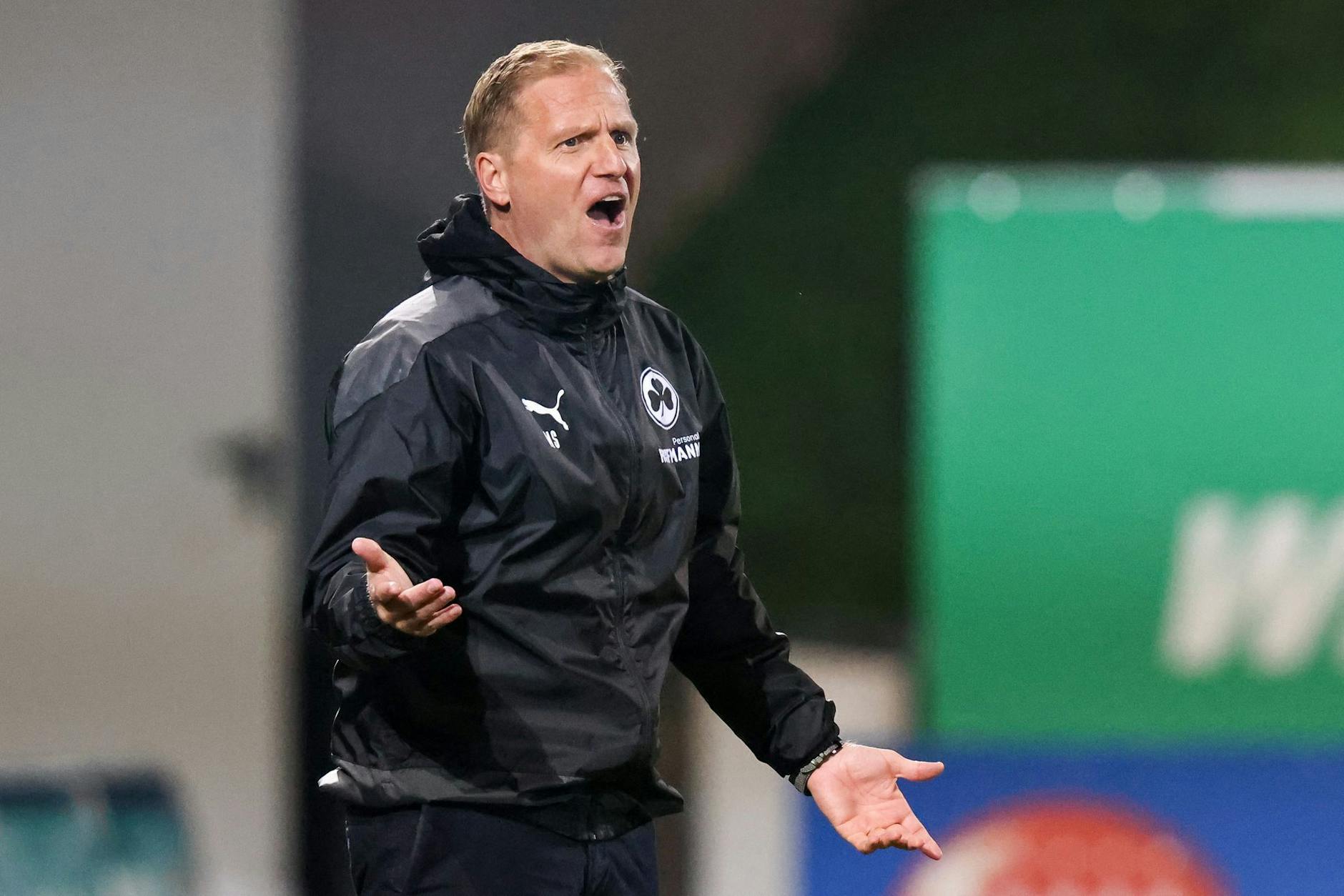 ARCHIV - Trainer Marc Schneider ist nicht mehr Trainer der SpVgg Greuther Fürth. gentur GmbH/dpa