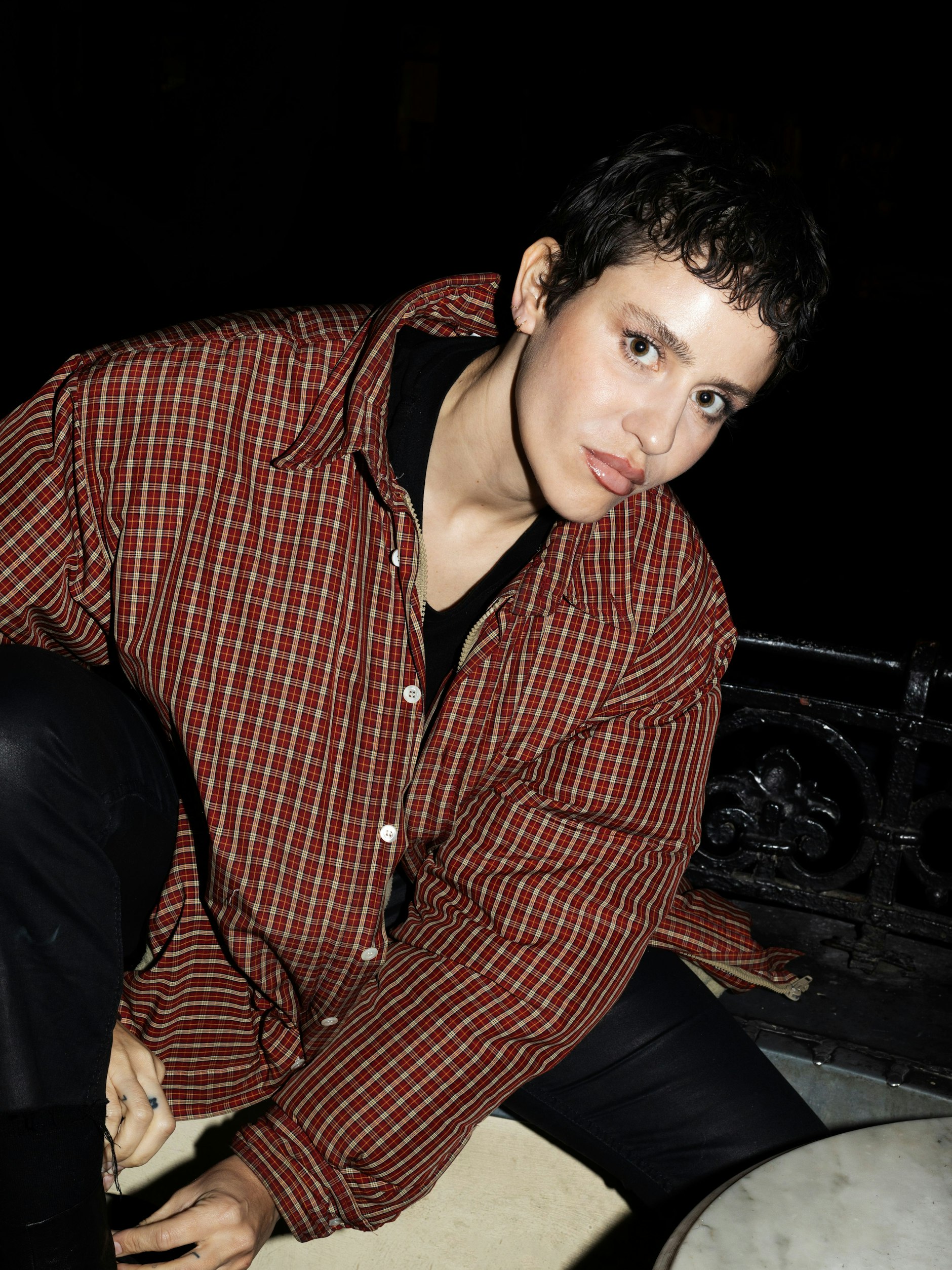 Draußen auf dem Balkon im Schwarzen Café: Dillon.