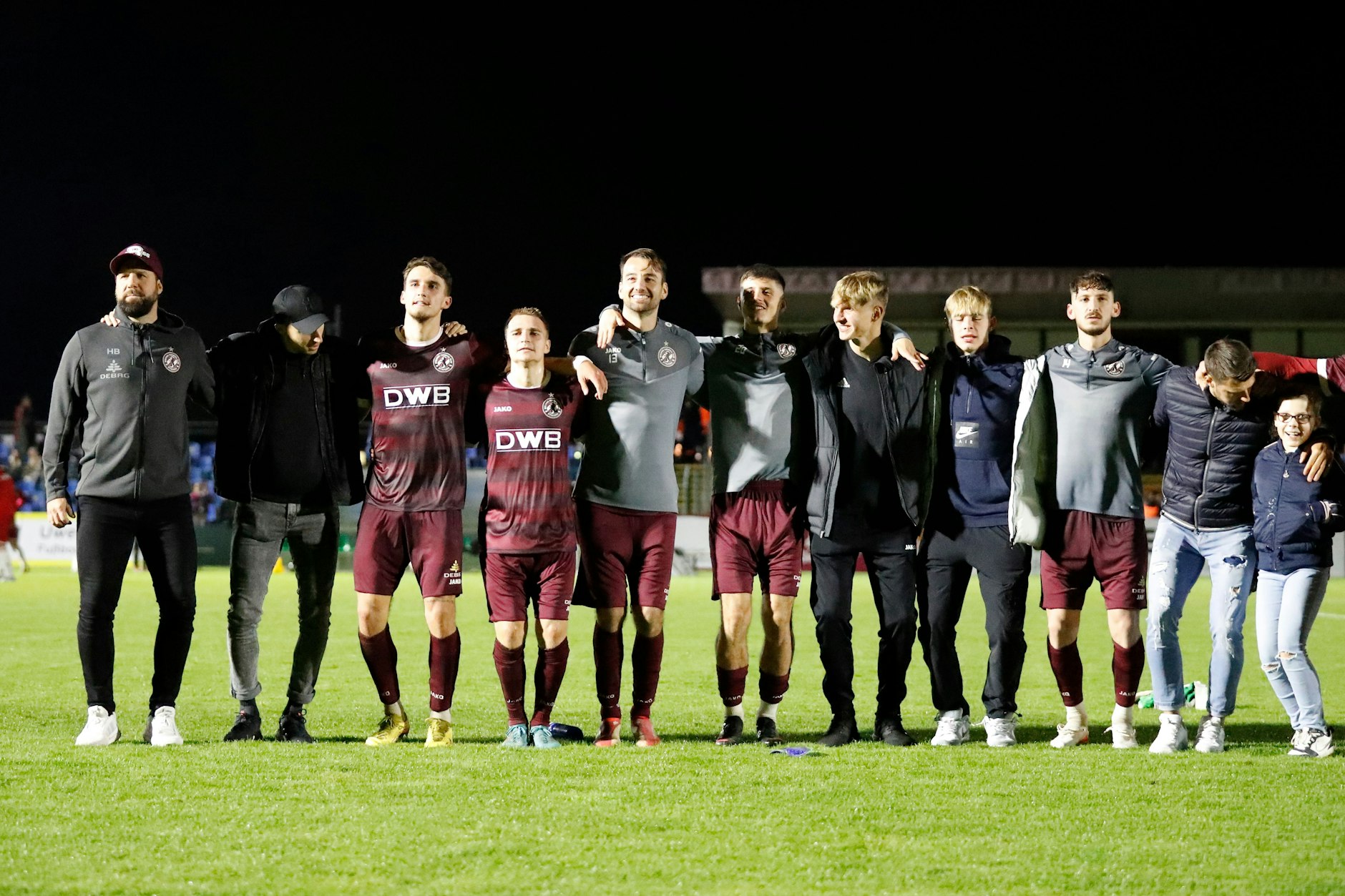 Freude mischt sich mit Erleichterung bei den Kickern des BFC Dynamo. Weil man eben nicht gegen Halberstadt ausgerutscht ist.&nbsp;