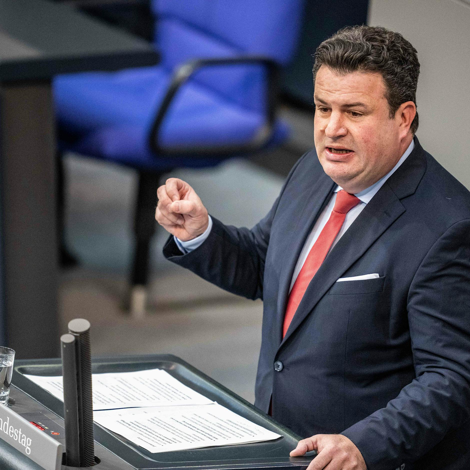 Hartz-IV-Nachfolger in Seenot: Union will Bürgergeld wegen Ungerechtigkeit stoppen