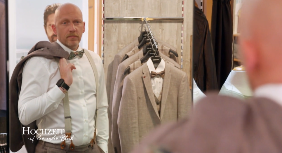Mega-Mode-Sünde oder einfach genial? Oliver sorgt bei „Hochzeit auf den ersten Blick“ für Zoff