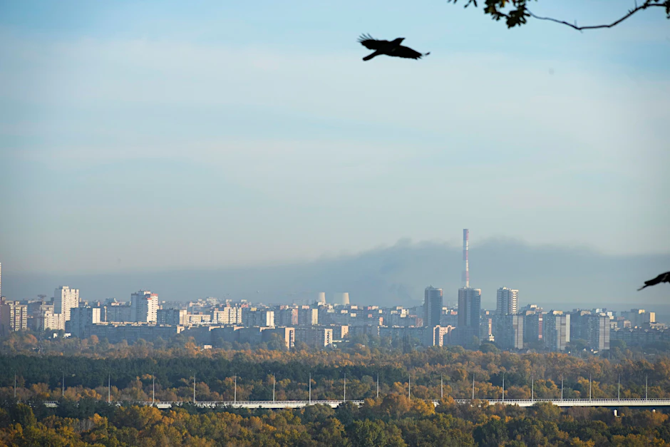Rauch über Kiew nach Beschuss der Stadt.