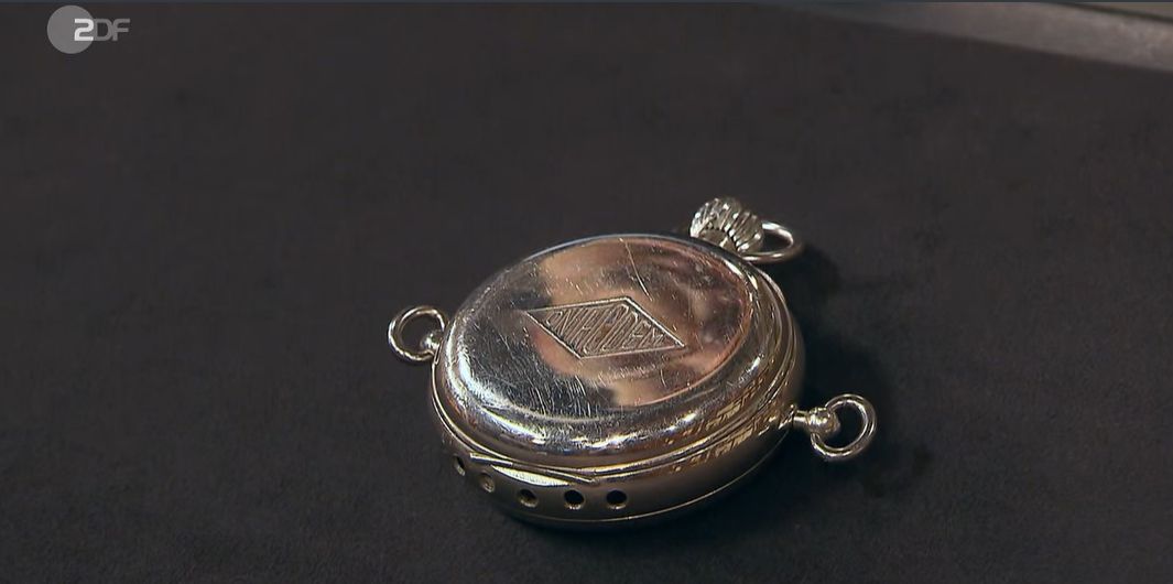 Image - Rätselraten bei „Bares für Rares“: Verhinderte Taschenuhr lässt die Händler ratlos zurück