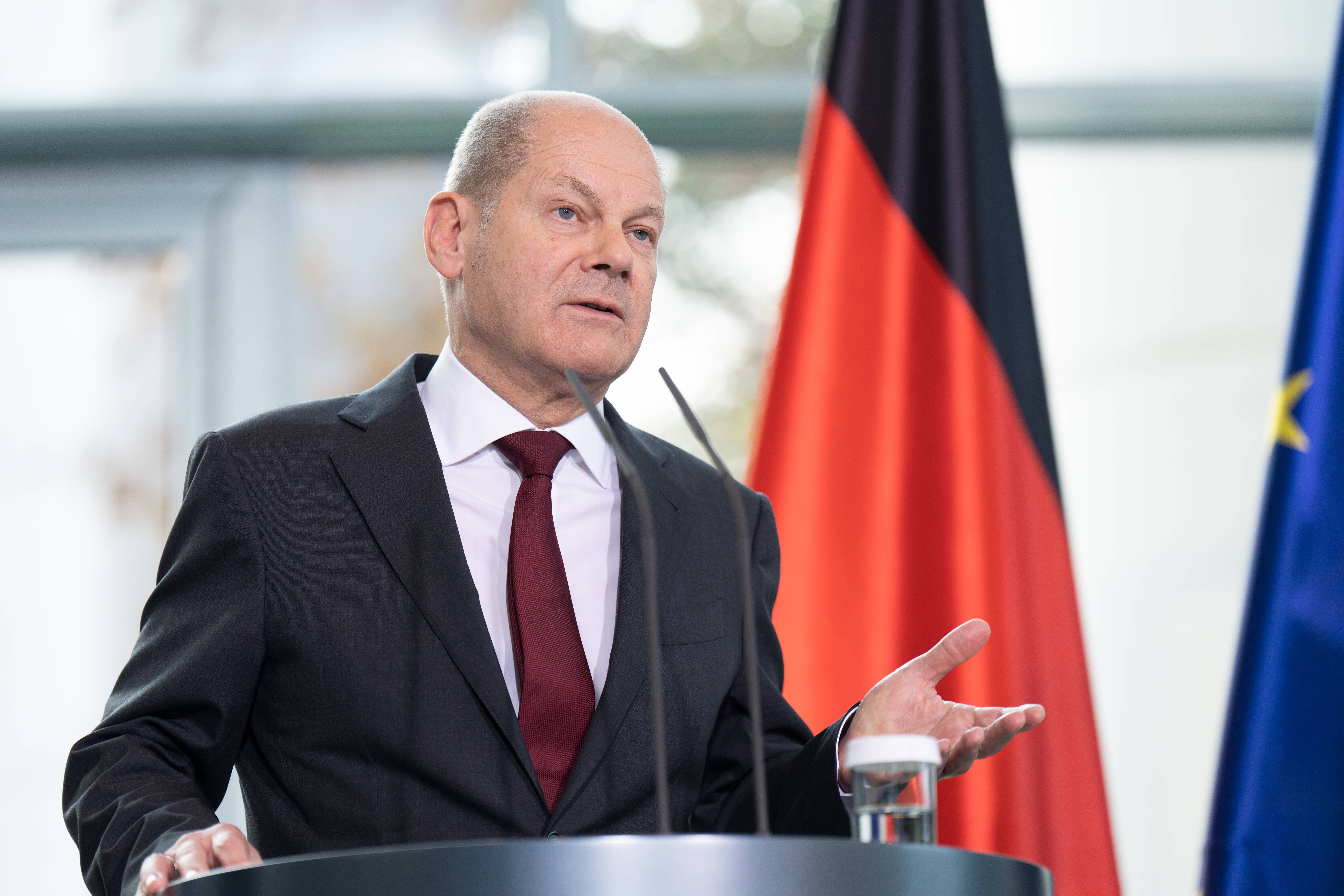 Olaf Scholz twittert nach Wochen wieder zum Iran – und fällt damit durch!