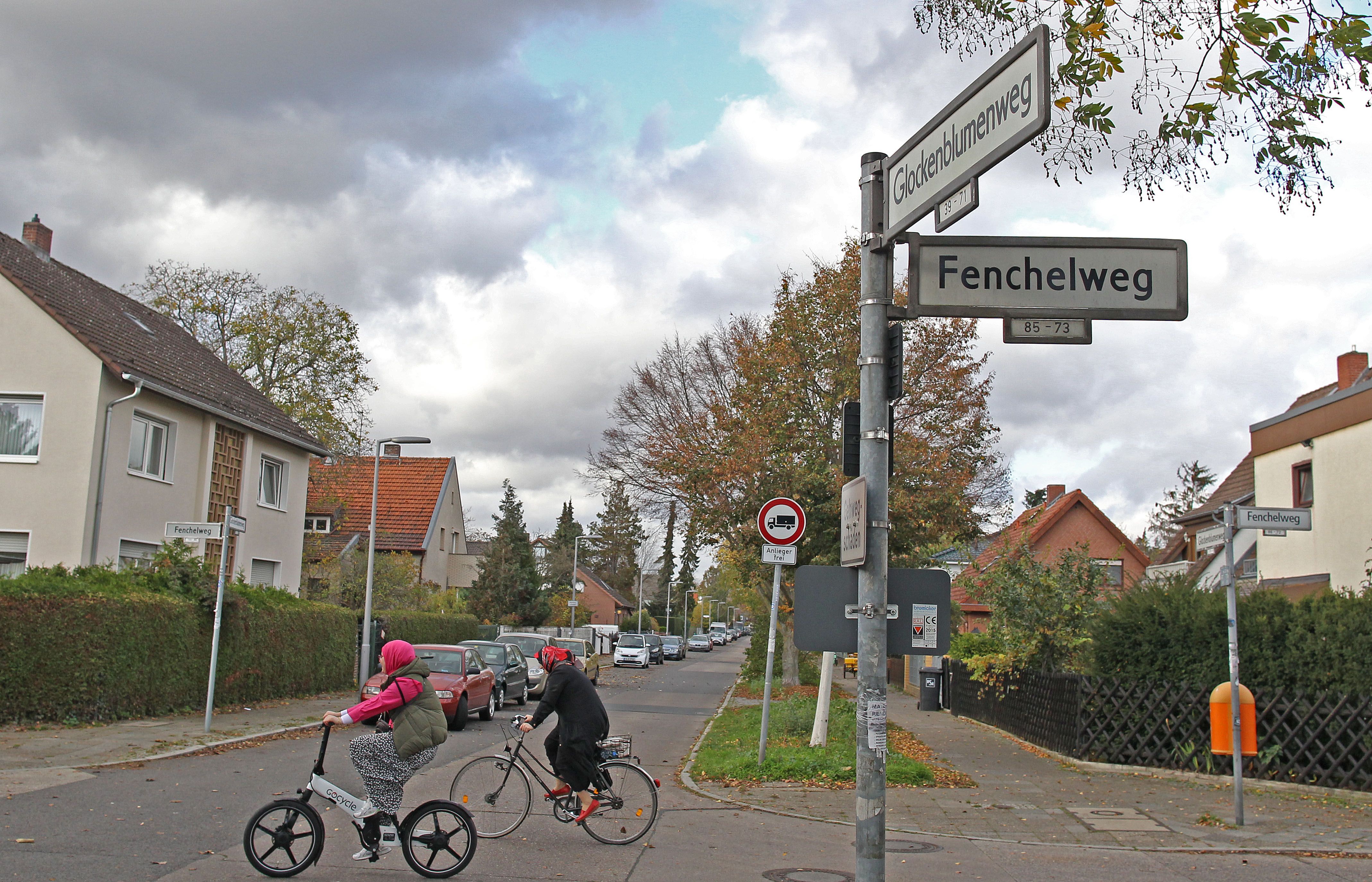 Neuköllner Blumenviertel: Anwohner sorgen sich um Grundwasser, Luxusbauten, Raserei